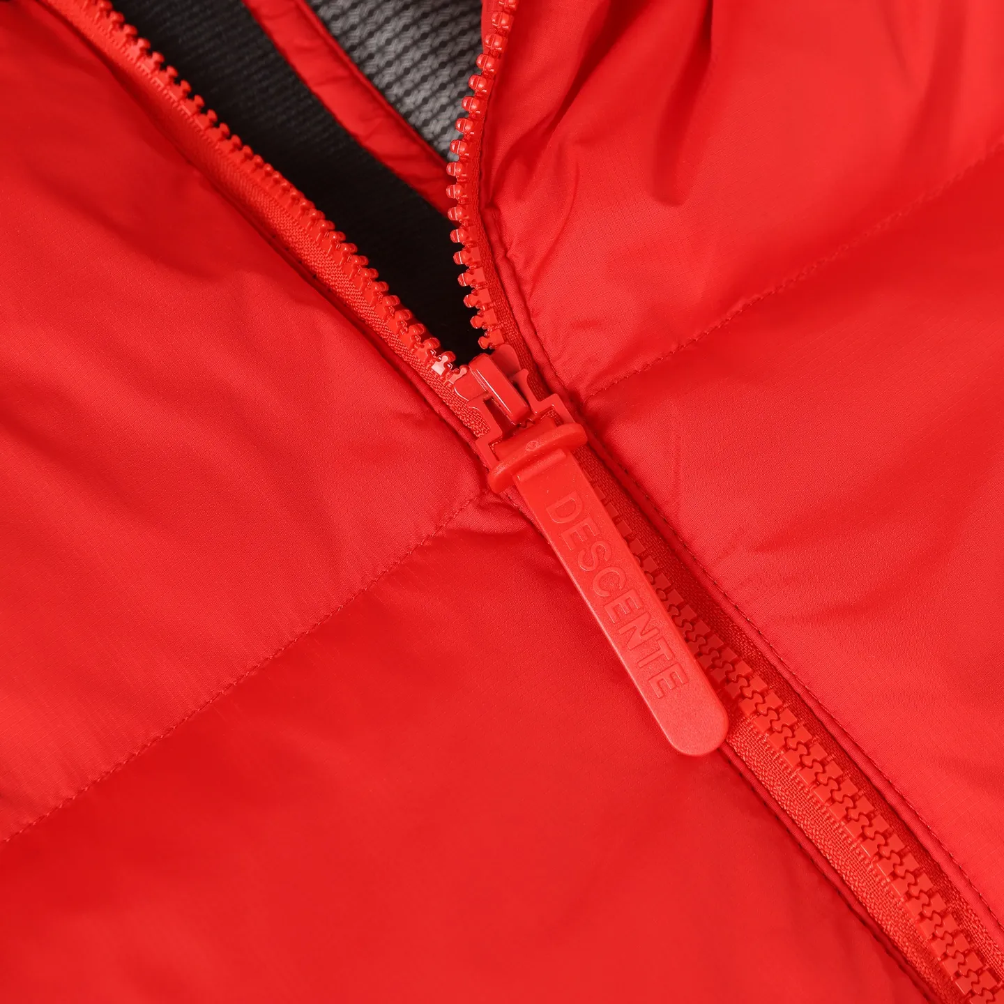 D*scente｜ * / ， ， ， ， ，90 ， ， ！ ， ， ， ， ， logo ! ， 、 Breathable ， ， ～～ ：Black、White、Red Size：XS、S、M、L、XL、XXL