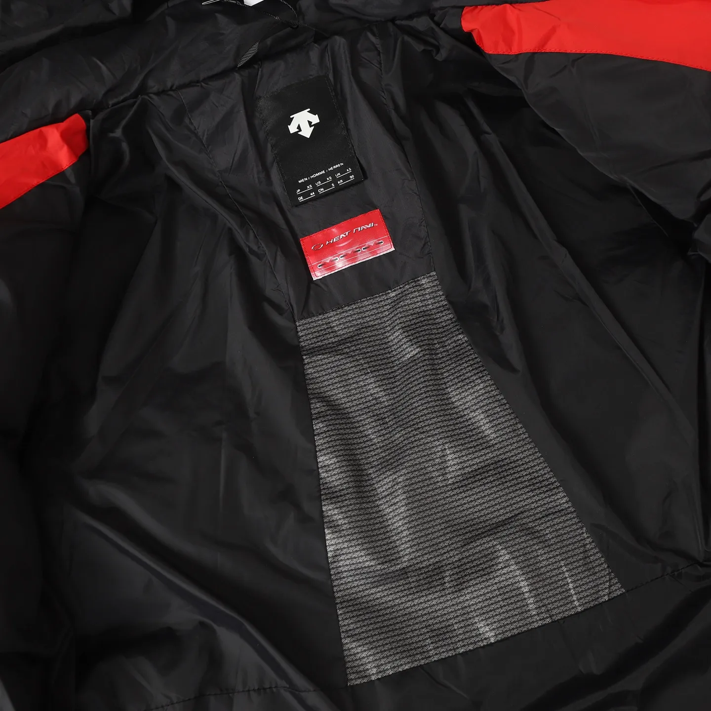 D*scente｜ * / ， ， ， ， ，90 ， ， ！ ， ， ， ， ， logo ! ， 、 Breathable ， ， ～～ ：Black、White、Red Size：XS、S、M、L、XL、XXL