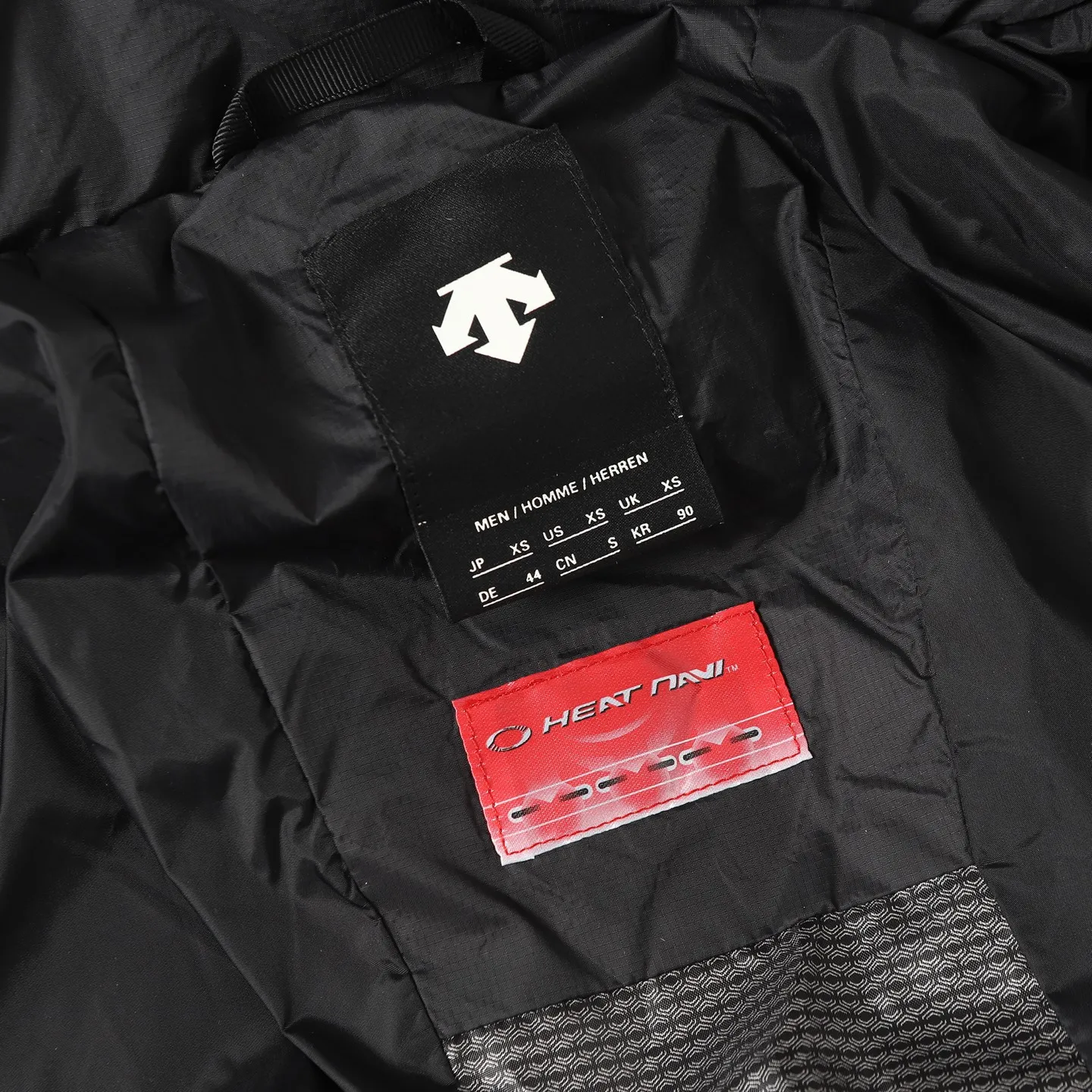 D*scente｜ * / ， ， ， ， ，90 ， ， ！ ， ， ， ， ， logo ! ， 、 Breathable ， ， ～～ ：Black、White、Red Size：XS、S、M、L、XL、XXL