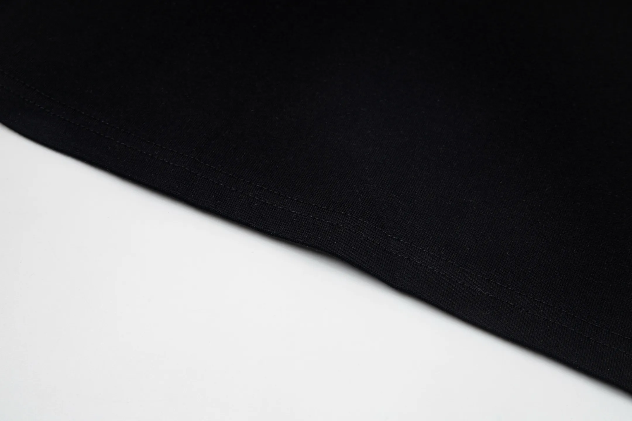 DESCENTE Series g Same Style Sizes：1 2 3 4 :Black White