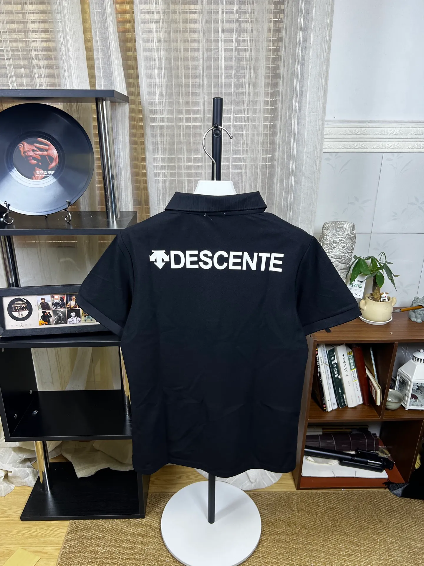 ：X 04 DESCENTE/ logo POLO Quality ！ ， ， 、 ， ！ Quality！ 、 、 、 Quality， ， 。882685 ：Black White Size:S XL