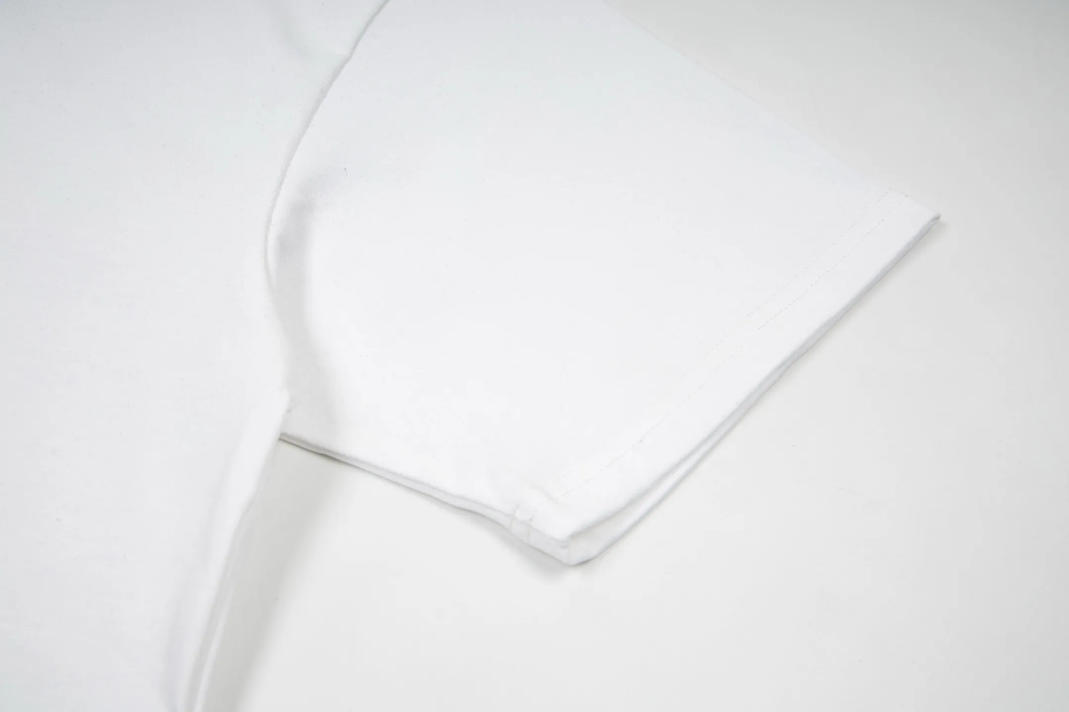 DESCENTE Series g Same Style Sizes：1 2 3 4 :Black White