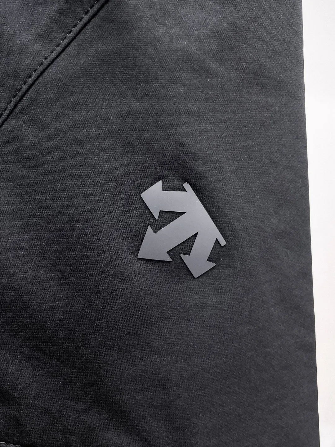 🆕Desante SSNew Arrival pure cotton men's casual shorts, advanced custom-made Breathable fabric, Breathable fabric, extremely stretchy and comfortable, with impeccable details, top-grade accessories, original logo design concept, delicate and soft feel! The upper body fit is awesome! Size: M-XXXL Please state your height and weight when ordering