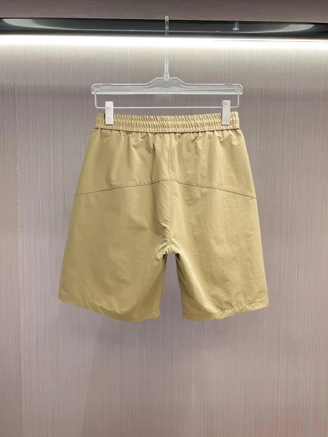 🆕Desante SSNew Arrival pure cotton men's casual shorts, advanced custom-made Breathable fabric, Breathable fabric, extremely stretchy and comfortable, with impeccable details, top-grade accessories, original logo design concept, delicate and soft feel! The upper body fit is awesome! Size: M-XXXL Please state your height and weight when ordering