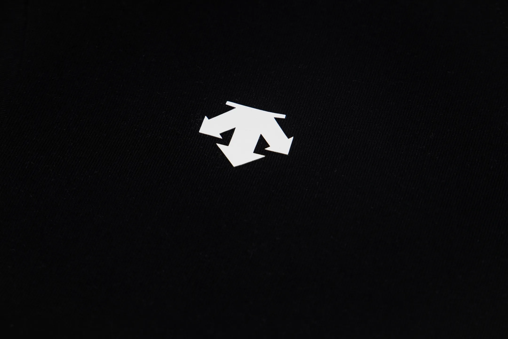 DESCENTE Series g Same Style Sizes：1 2 3 4 :Black White