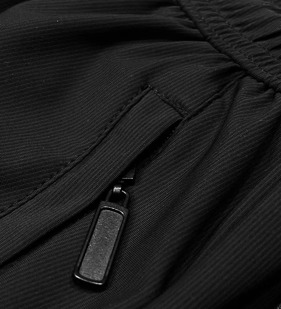 Kolon summer New Arrival four-way elastic quick-drying ice silk pants! Classic Hot Sale is coming! Pure welfare! Four-way stretch fabric is famous for its elasticity, and most major brands of pants use this fabric! Comfort is the key, and the shape of these pants! Super slim! In short, whoever wears it knows it! You’ll understand when you see the real thing! The fabric is so thin that even if it is black, it is not afraid of absorbing heat in summer! The upper body is really cool! Great pants that are smooth, comfortable and anti-wrinkle! The trousers are designed with a loose waist and drawstring hems! The most comfortable and silky summer pants that I highly recommend! Breathable black technology stretch silky sports pants! Zui new technology ice silk milk silk quick-drying Breathable fabric! Bombs from all sides! Super elastic! Wear the slippery and cool fried chicken to enjoy! It can be said that it feels better than not wearing it at all! Ice silk pants that I don’t want to take off after I put them on! This is the only batch, if you grab it, you will make a profit! Color: Black Gray Size: S-XL