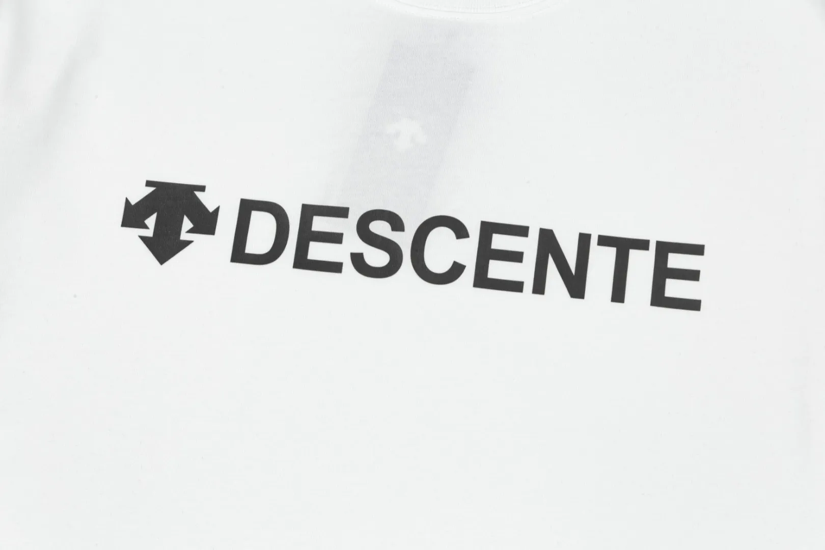 DESCENTE Series g Same Style Sizes：1 2 3 4 :Black White