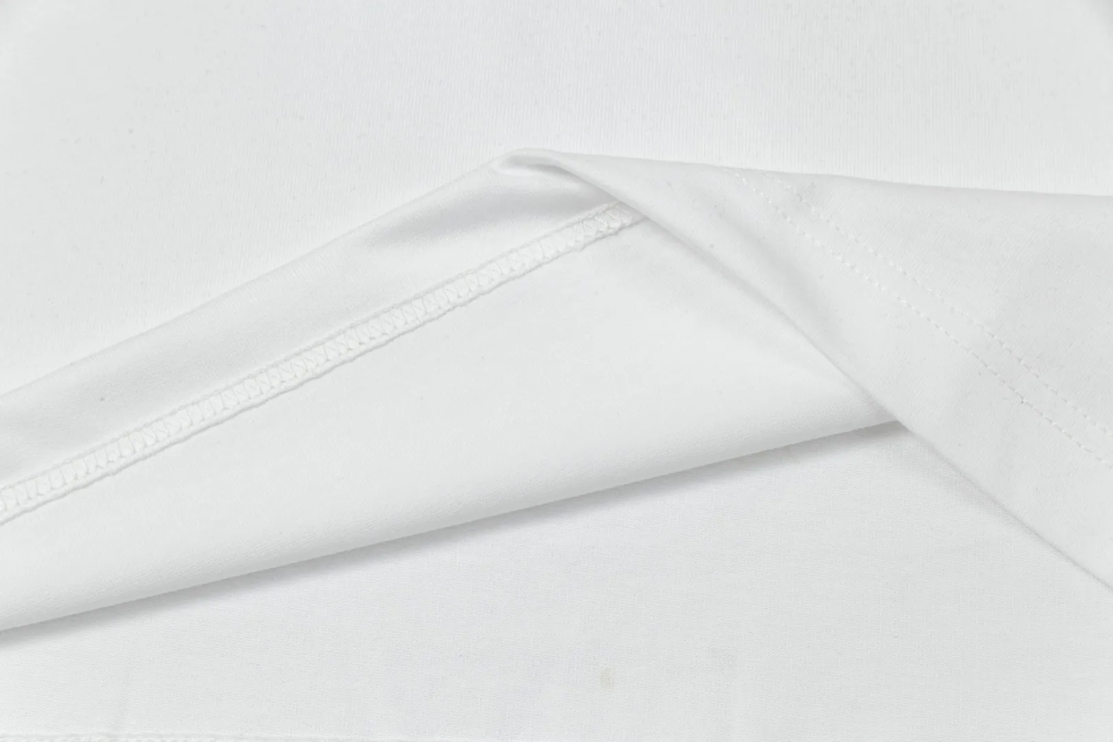 DESCENTE Series g Same Style Sizes：1 2 3 4 :Black White