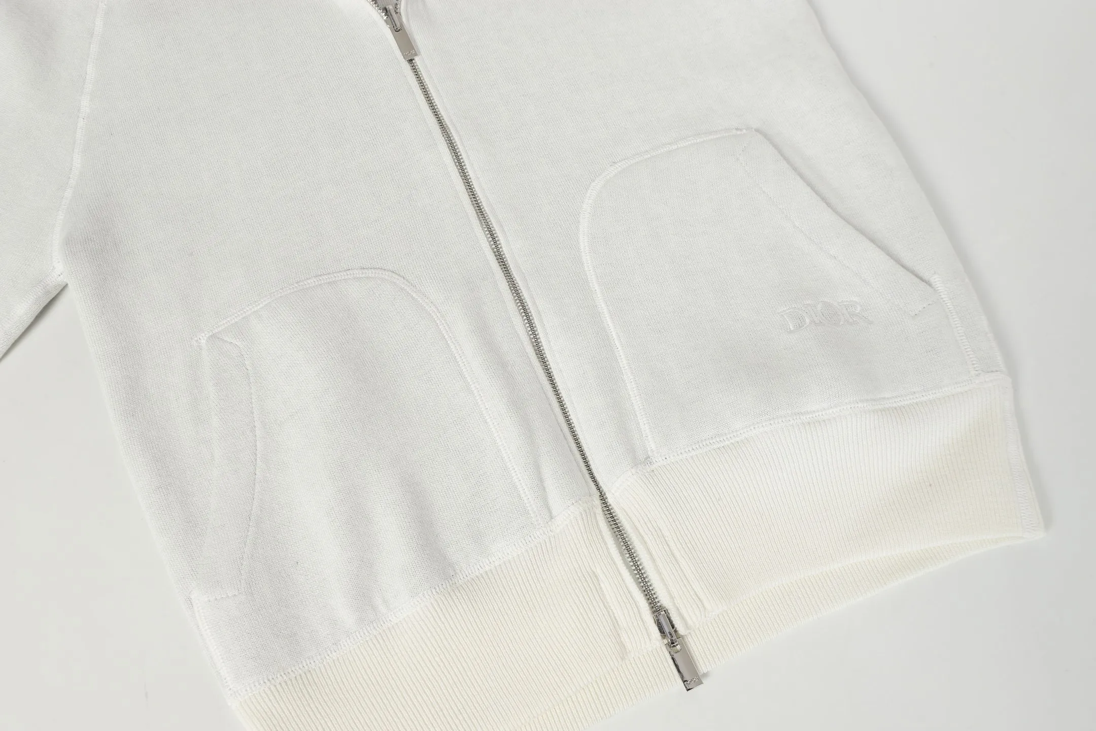 DIOR/ 22, ， ， 。 ， 。 ， ， 。 ， ， 。 。 ， ， Classic 。 ：White Size：S M L