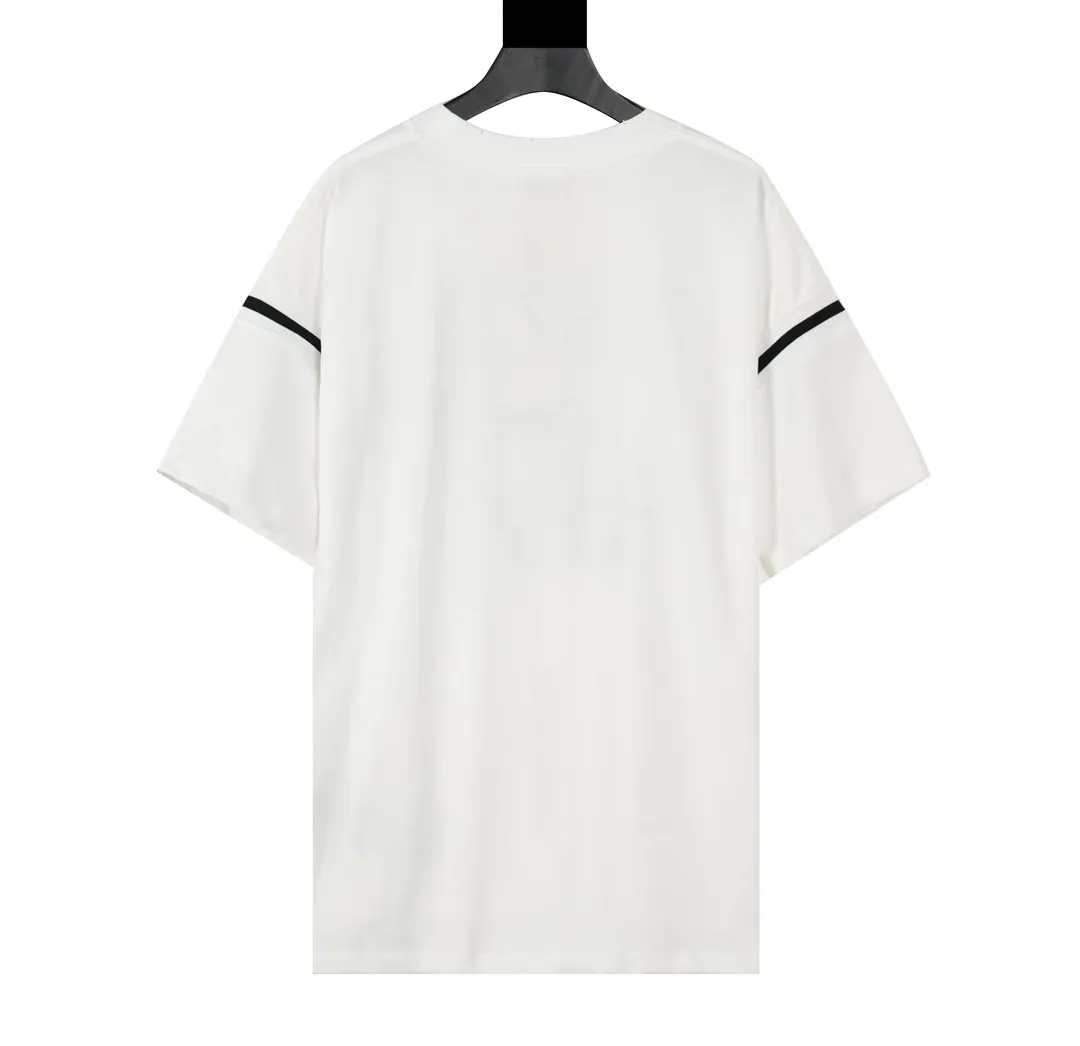 （ ➕5） CD 2024New Arrival 47 T ： （ T White） 【10s 】，【 g】， Y 【 】， 【 + 】 ， 【 】， 【 CD 】， 【 】， 【 】。 Sizes：XS S M L