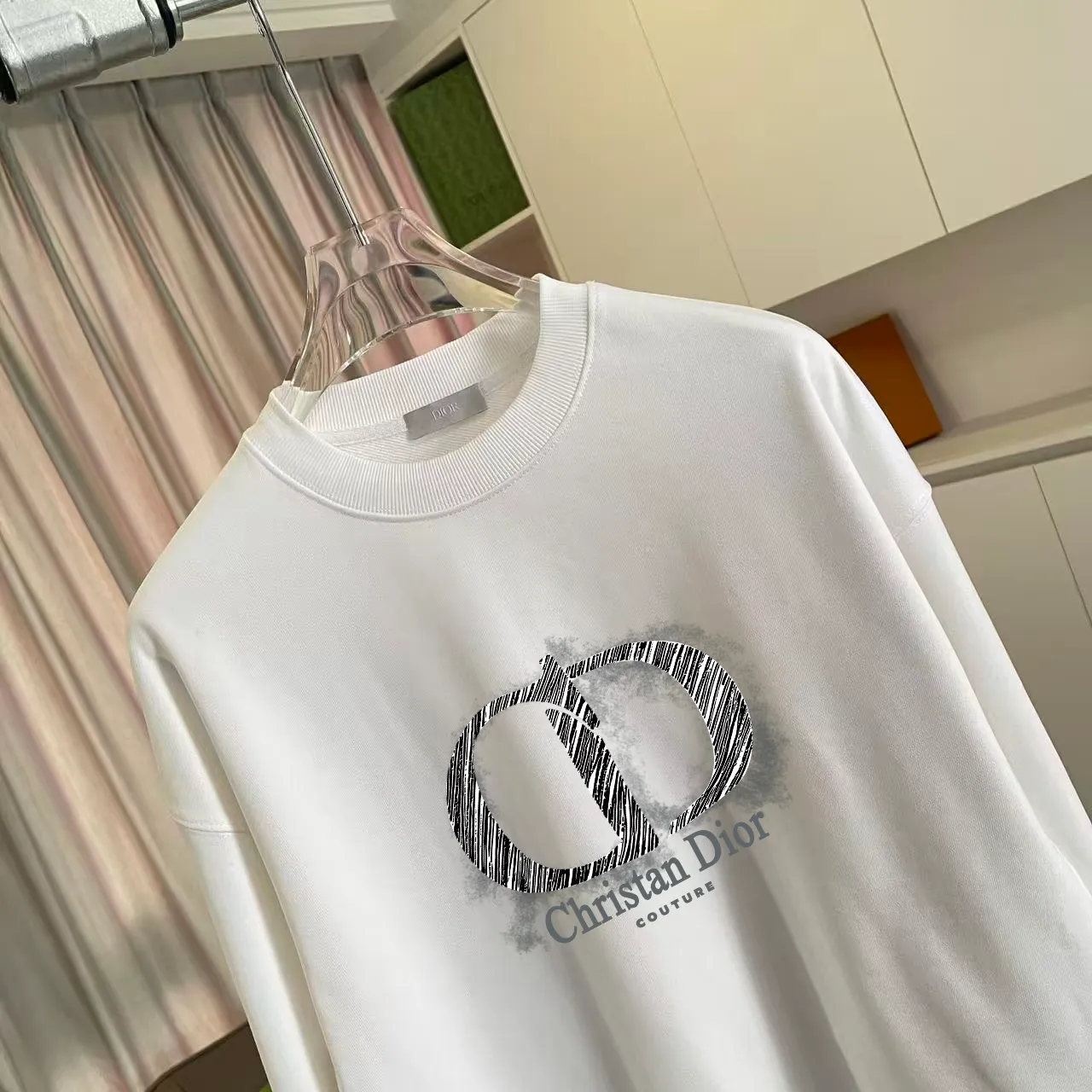 Dio*2025 New Arrival logo g Same Style ：Black White Size: S M L XL XXL