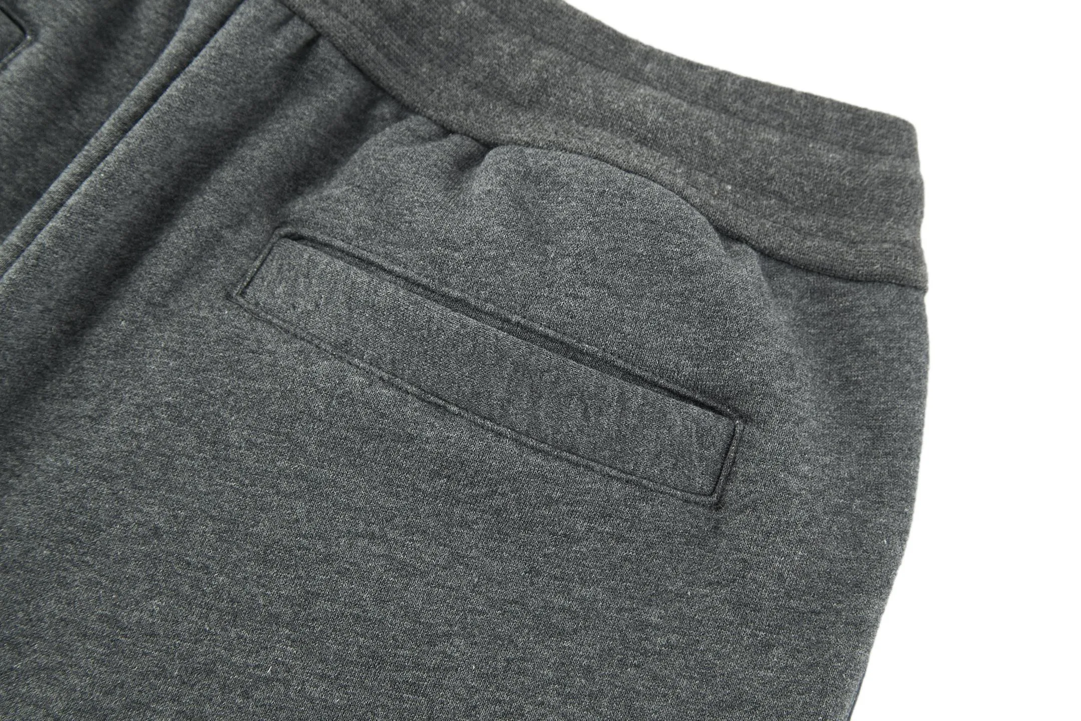 CD 25FW （Dark Gray） 19, ， ， Gray。 2*2 ， ， 。 ， 。 Authentic YKK 。 CD Icon Classic 。 Gray ， ， CD Icon ， 。 Same Style POLO ， 。 CD Icon 100% 。 Size：S-M-L-XL
