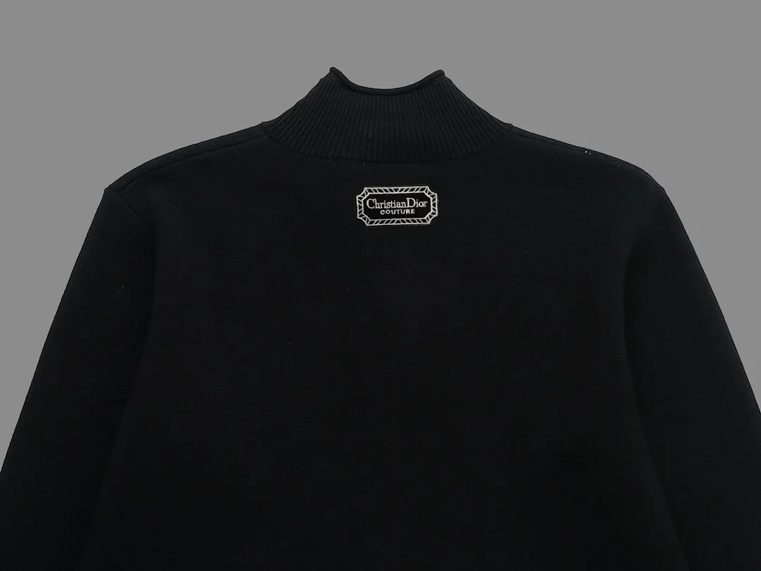 ， （ ） New Arrival :Classic os Colour:Black White Sizessize:MLXLXXL 3XL