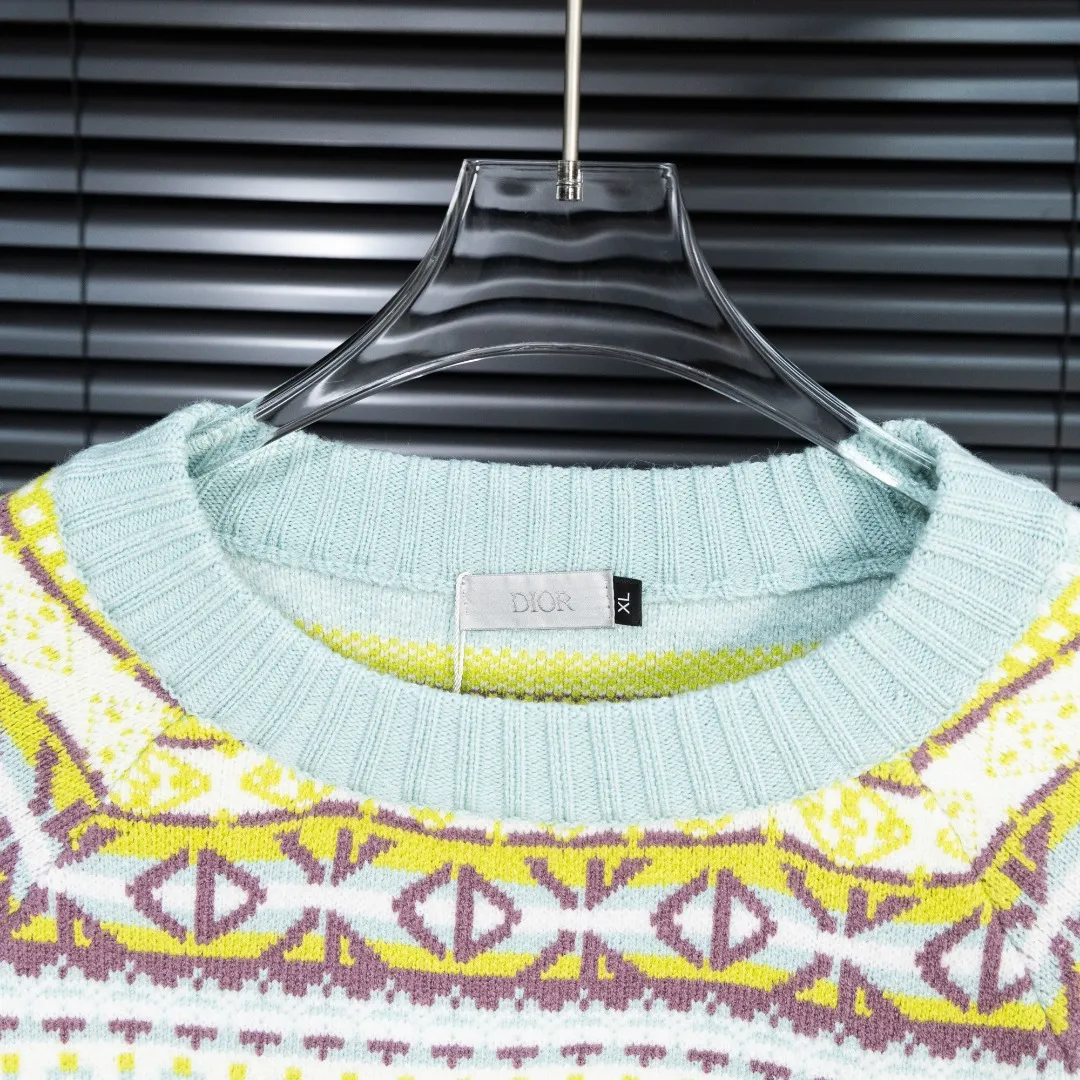 Style: Dior DIOR 25 show spliced ​​knitted sweater Size: S-XXL Fabric: Wool blend Accessories: Full set of customized original accessories