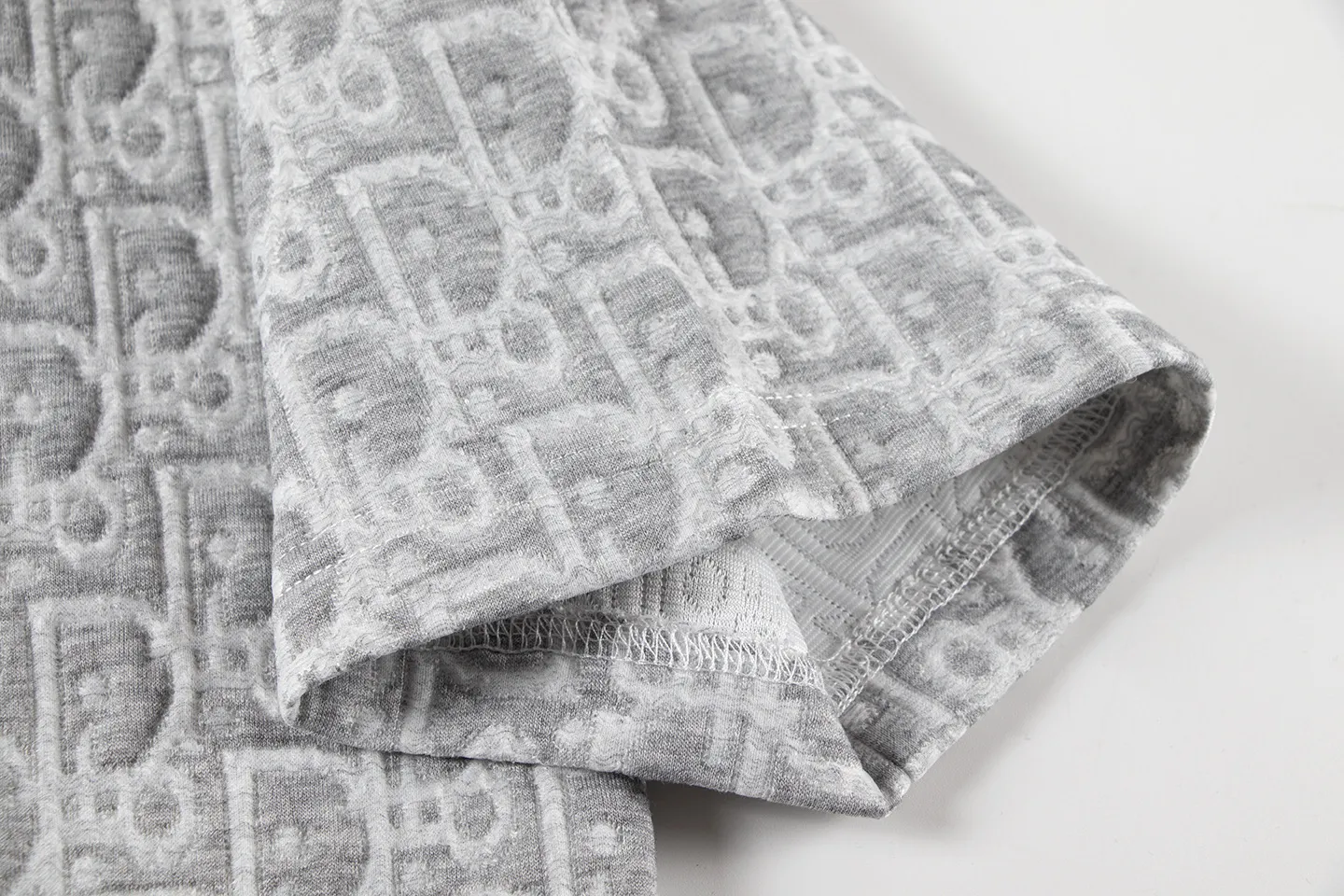 ： ：2026New Arrival DIOR T ： g Size： S～XL ：Gray ：W 2503