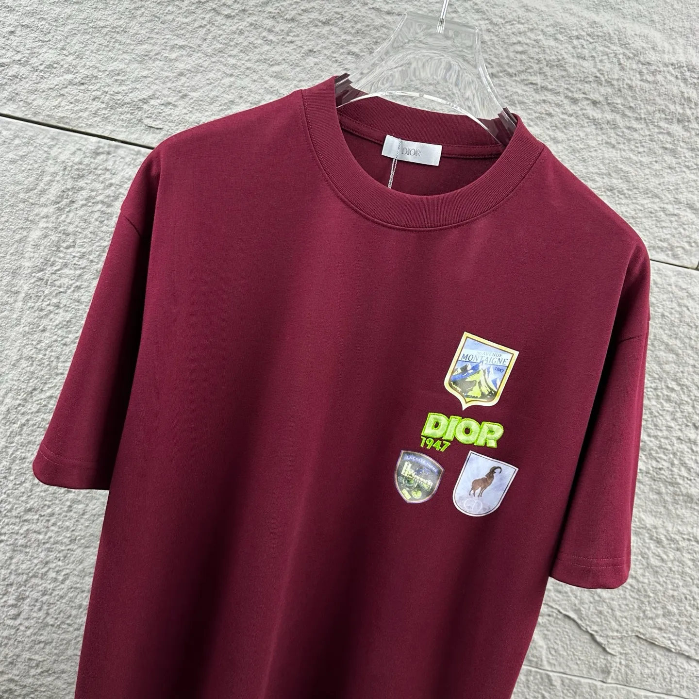 Dio 2026 New Arrival Classic + T Same Style ：Black White Red Size： S （90-130 ） M （120-150 ） L （140-165 ） XL （160-180 ） XXL （180 ）