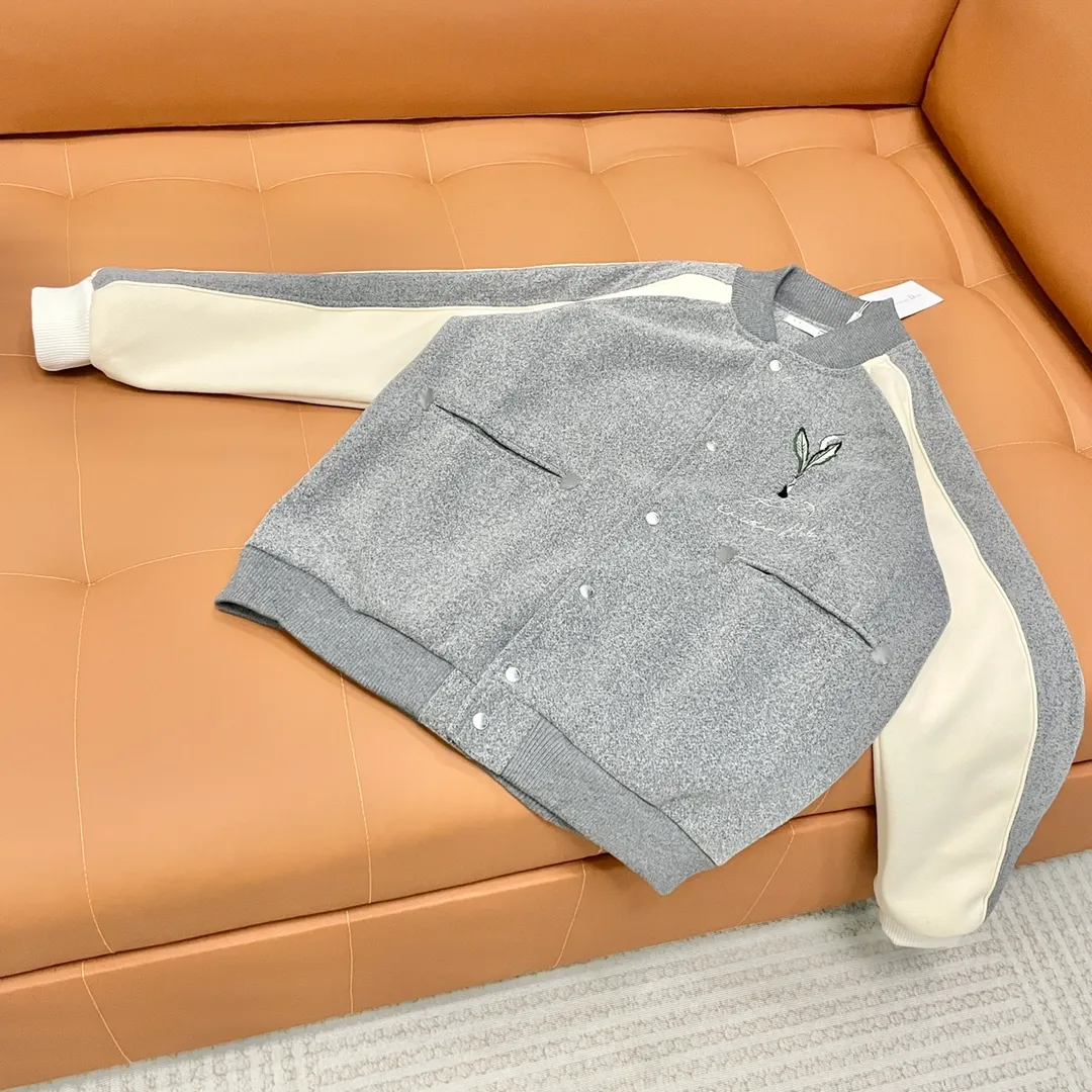 Dior➡️ ， 。 LV ， ， 。 1 ， 。 ， 。Premium ！ ！ Quality！
