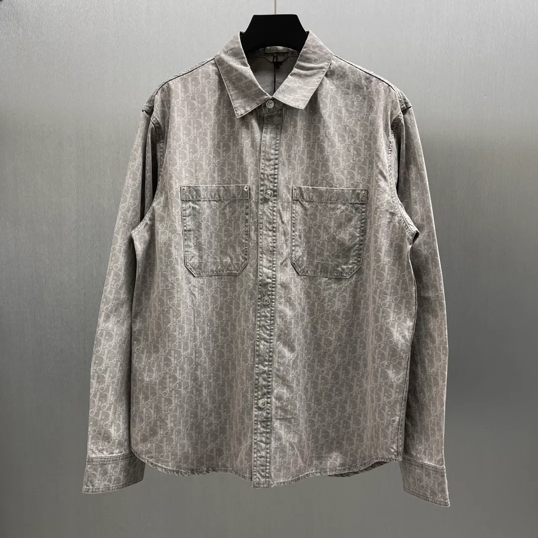 CDGray Oblique Size : S-XL Oblique ， Dior Classic 。 Gray ， ， Dior 。 ， Classic 。