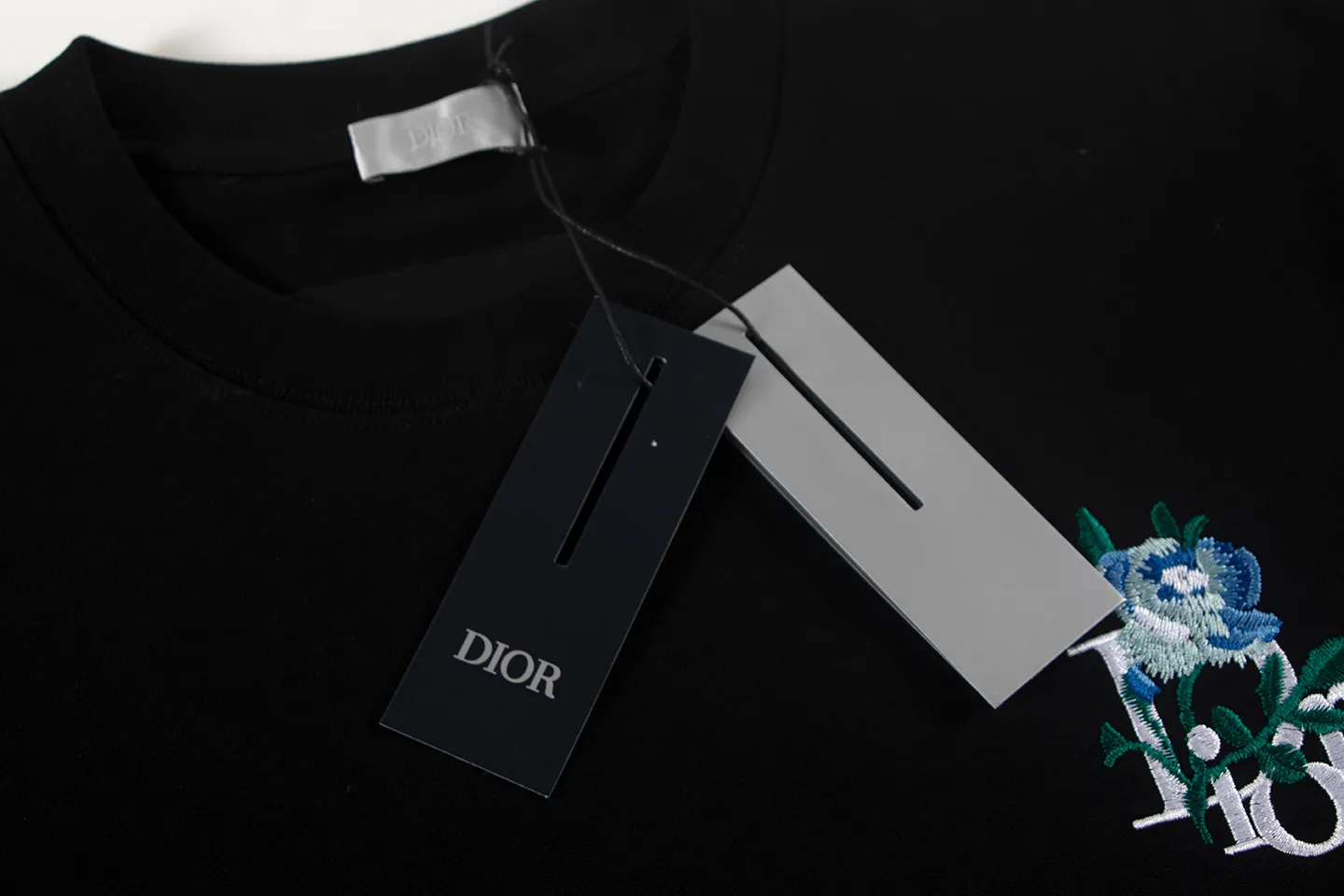 Dior*2026 New Arrival 🪡 : g :S M L XL :Black White :W 2835