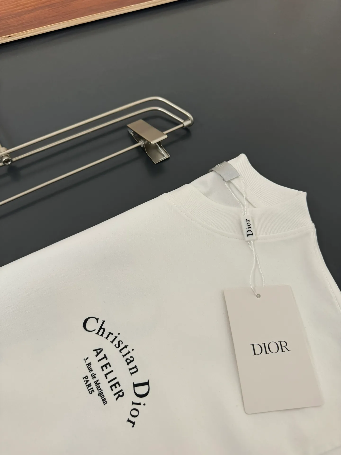 DIOR* g t Breathable logo New Arrival t ， ， Versatile ：Black White Sizes：S M L XL XXL