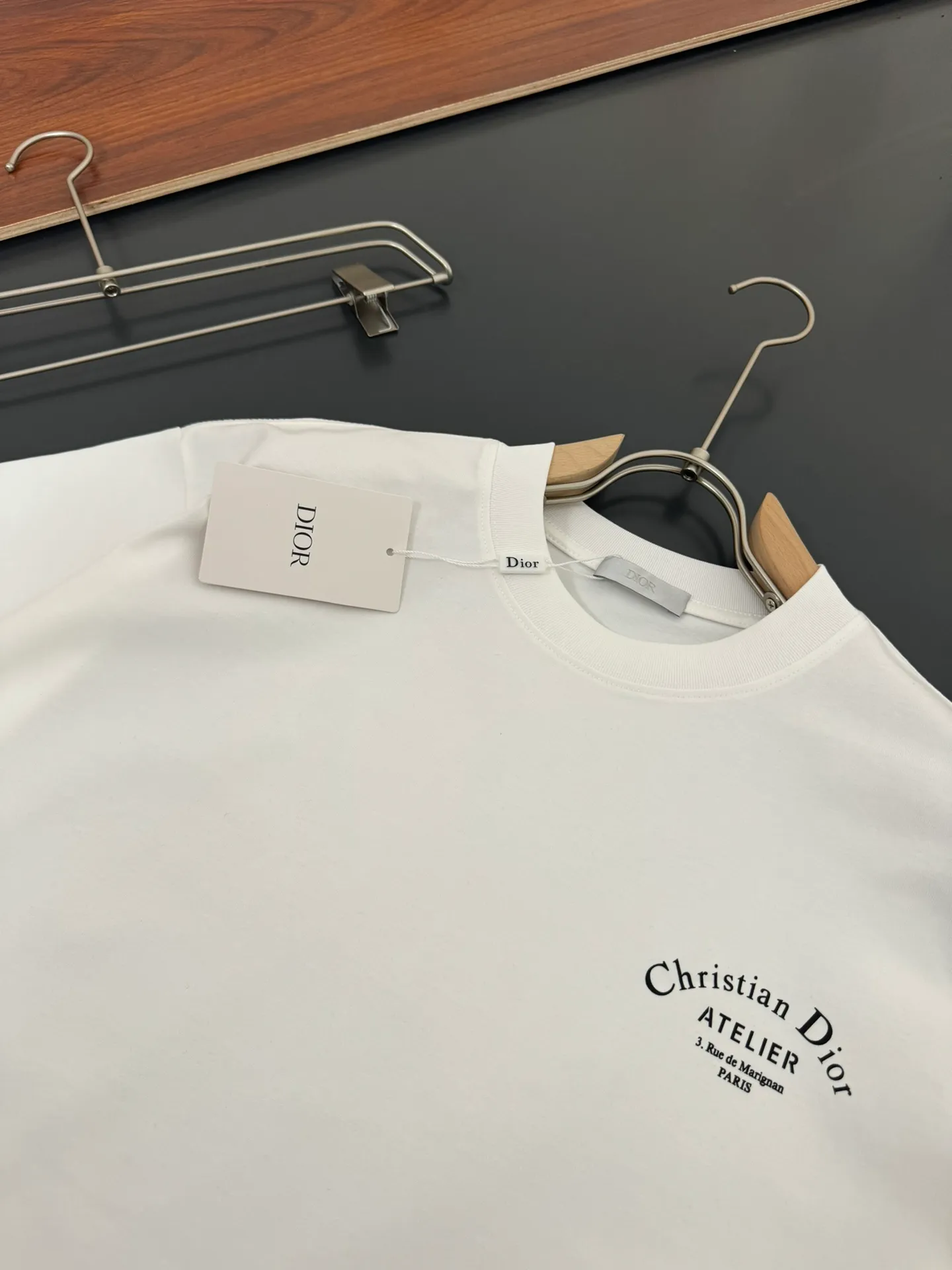 DIOR* g t Breathable logo New Arrival t ， ， Versatile ：Black White Sizes：S M L XL XXL
