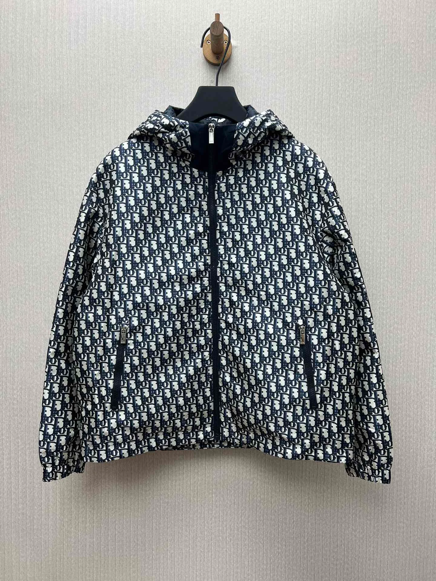 25ss New Arrival Oblique Same Style Sizes：48.50.52.54.56.