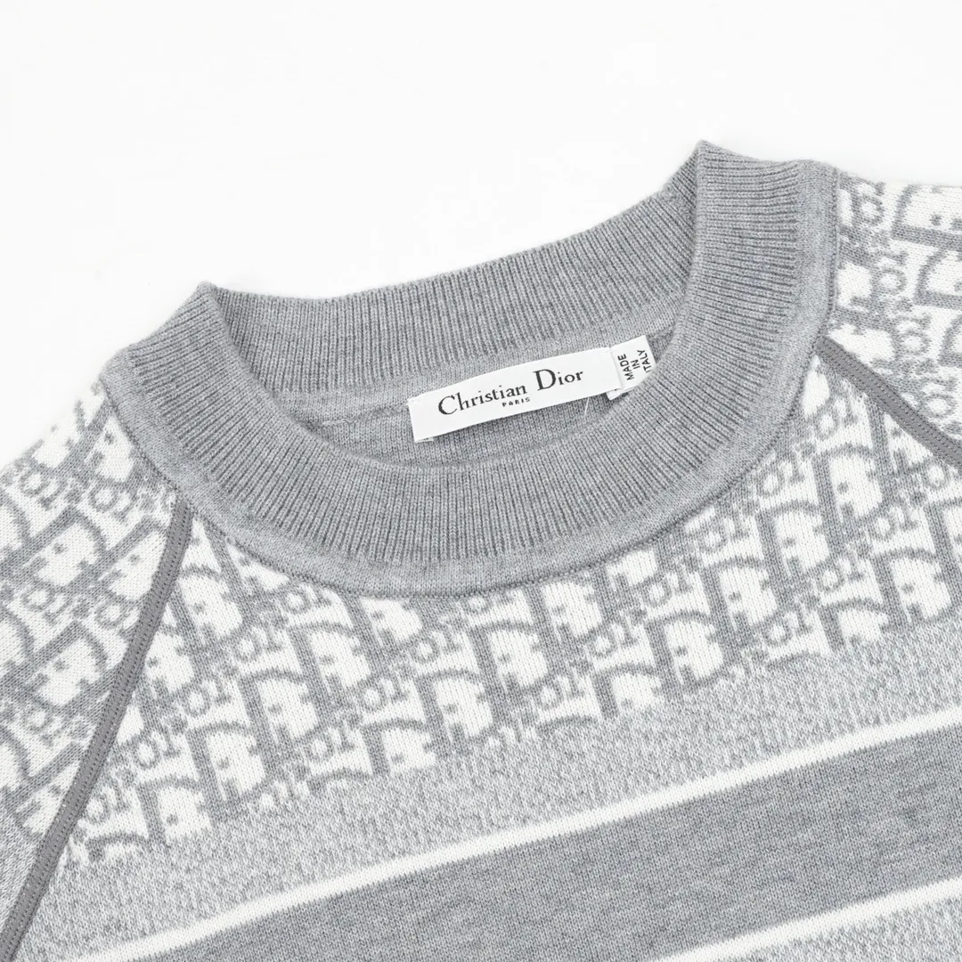 DIOR/ Oblique ， logo ， Classic ， + ， ， ， ， ， ， ， ， ， ，7 ， ， ， ， 14 ， ， ， ， ， ， ！ Size：S-L