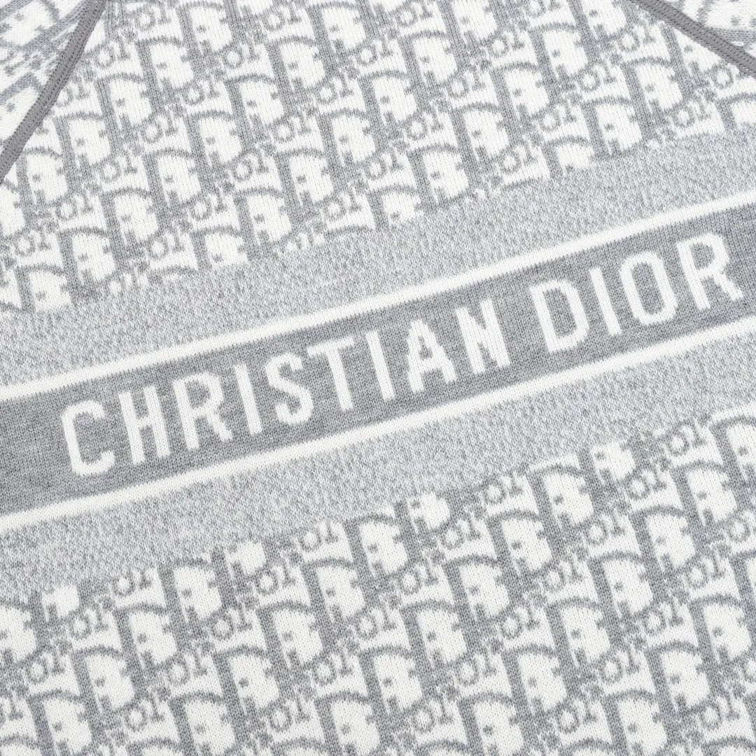 DIOR/ Oblique ， logo ， Classic ， + ， ， ， ， ， ， ， ， ， ，7 ， ， ， ， 14 ， ， ， ， ， ， ！ Size：S-L