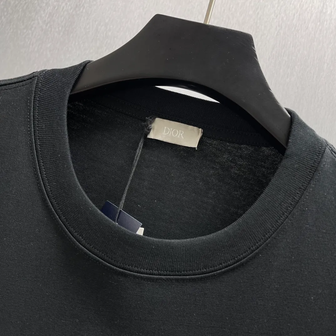 CD 🐱 Size : S-XL 「 DIOR AND HYLTON NEL Series 。 White ，Classic ， 。 ， 。