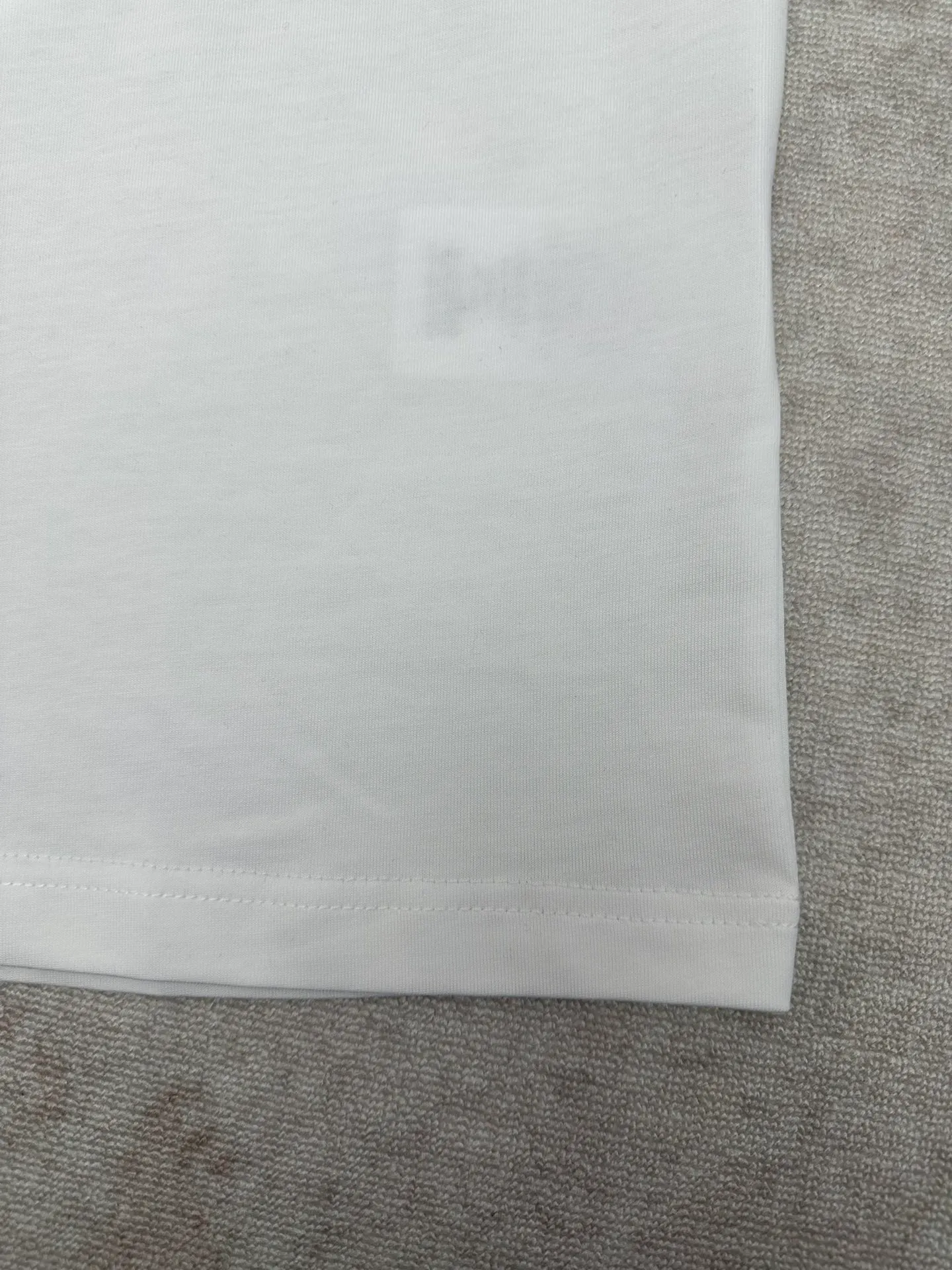 25ss New Arrival T White T Series ， Dior 。 White ， ， Dior 。 ， 。 Sizes：S.M.L.XL.