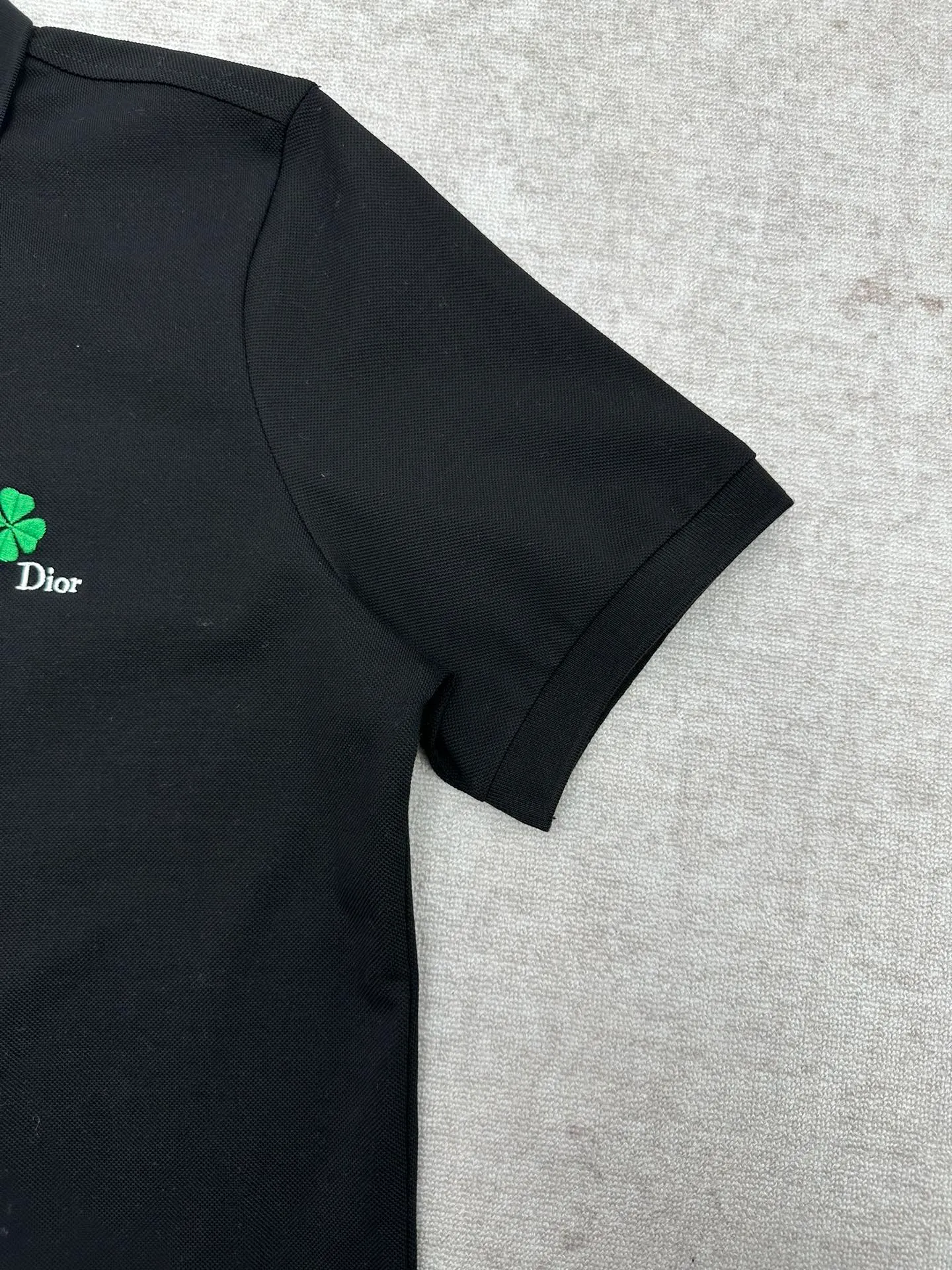 25ss New Arrival Polo Black Dior Clover · (Jonathan Anderson) Dior Clover Classic 。 Black ， Dior Clover 。 Series ， 。 Sizes：S.M.L.XL.
