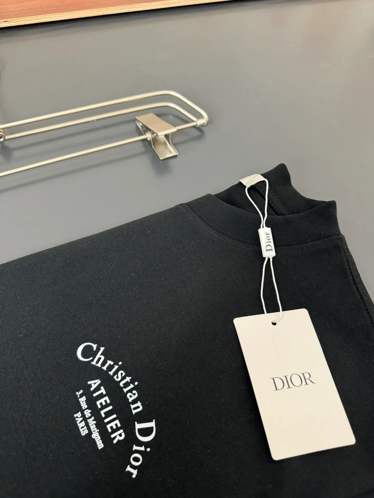 DIOR* g t Breathable logo New Arrival t ， ， Versatile ：Black White Sizes：S M L XL XXL