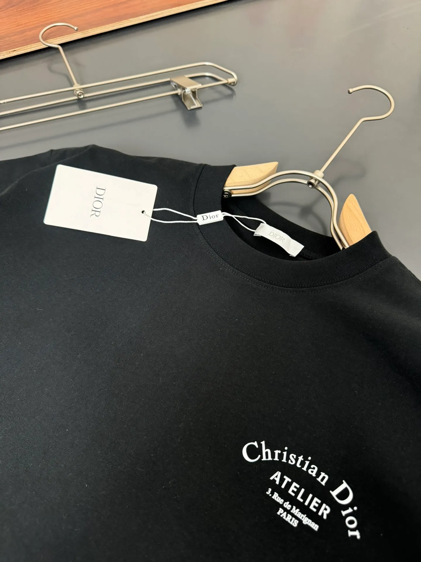 DIOR* g t Breathable logo New Arrival t ， ， Versatile ：Black White Sizes：S M L XL XXL