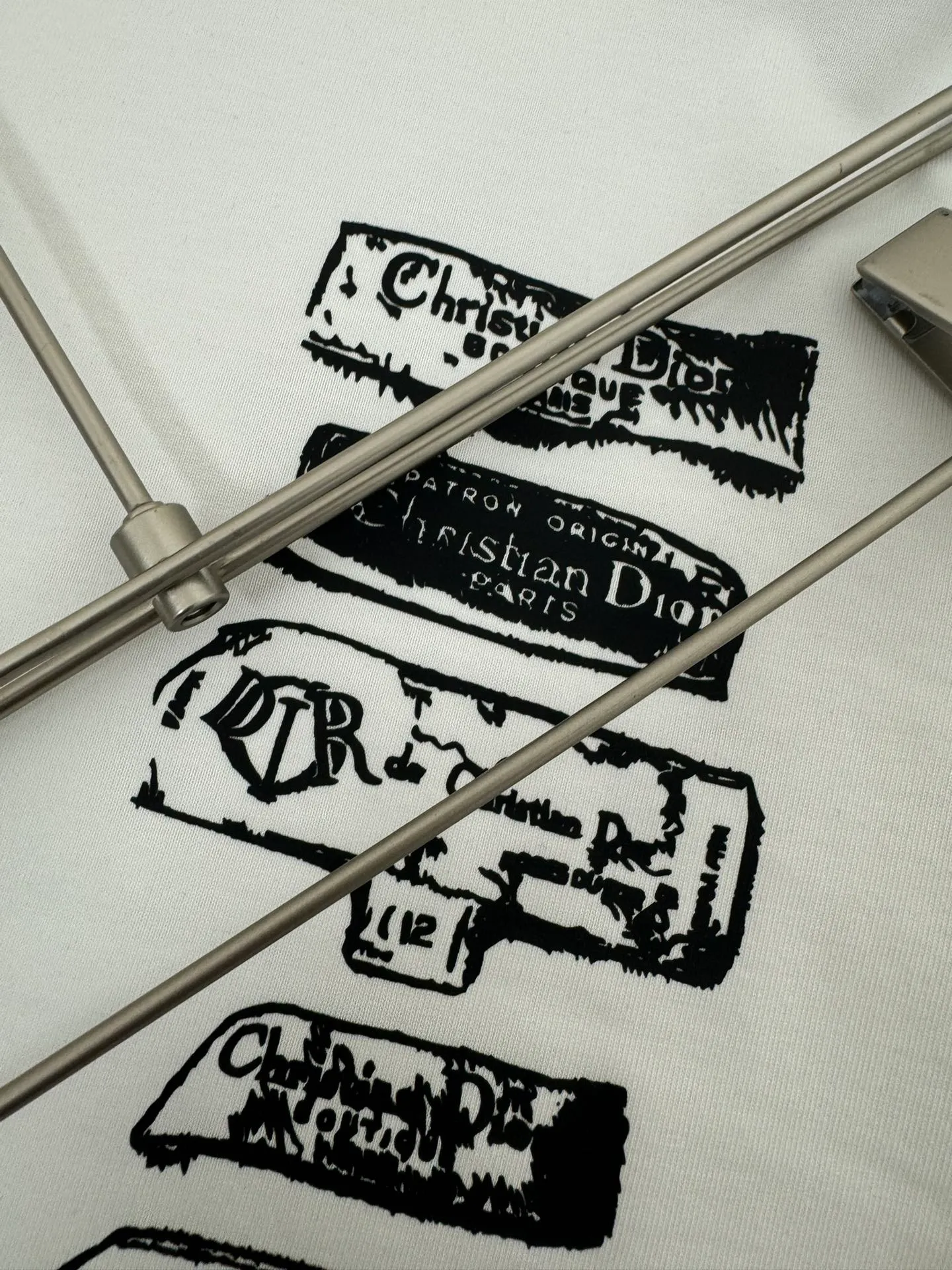 DIOR* g t Breathable logo New Arrival t ， ， Versatile ：Black White Sizes：S M L XL XXL