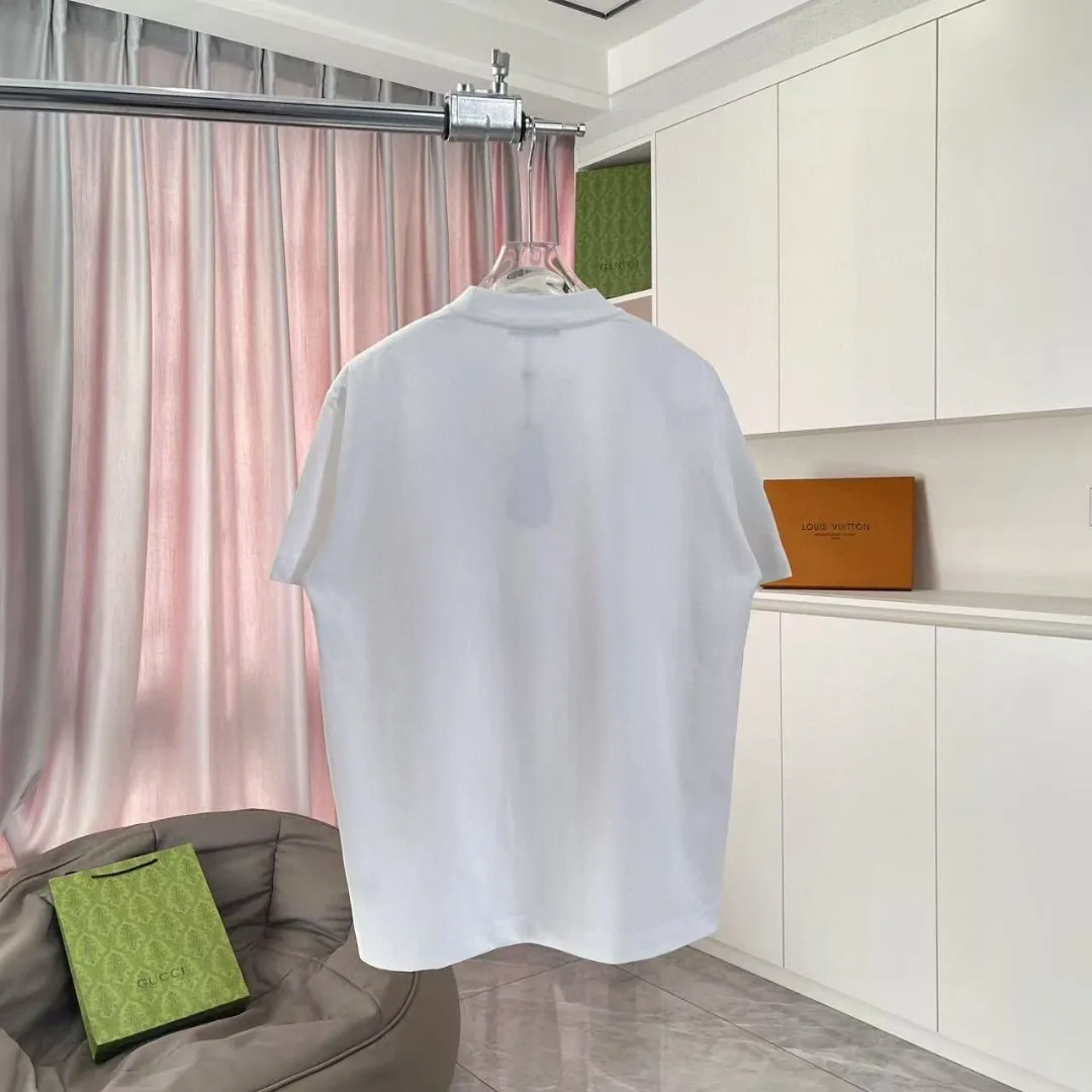 Dio Dior 2026 Summer New Arrival Personalized letter logo print Short-sleeved T-shirt Customized fabric g Men and women Same Style Color: Black White Green Purple Size: S M L XL XXL Five codes