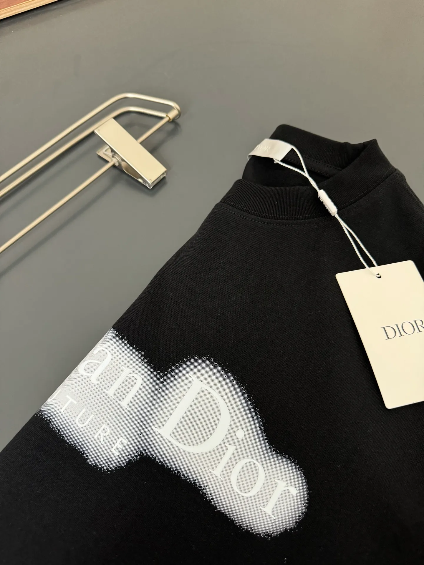 DIOR* g t Breathable logo New Arrival t ， ， Versatile ：Black White Sizes：S M L XL XXL