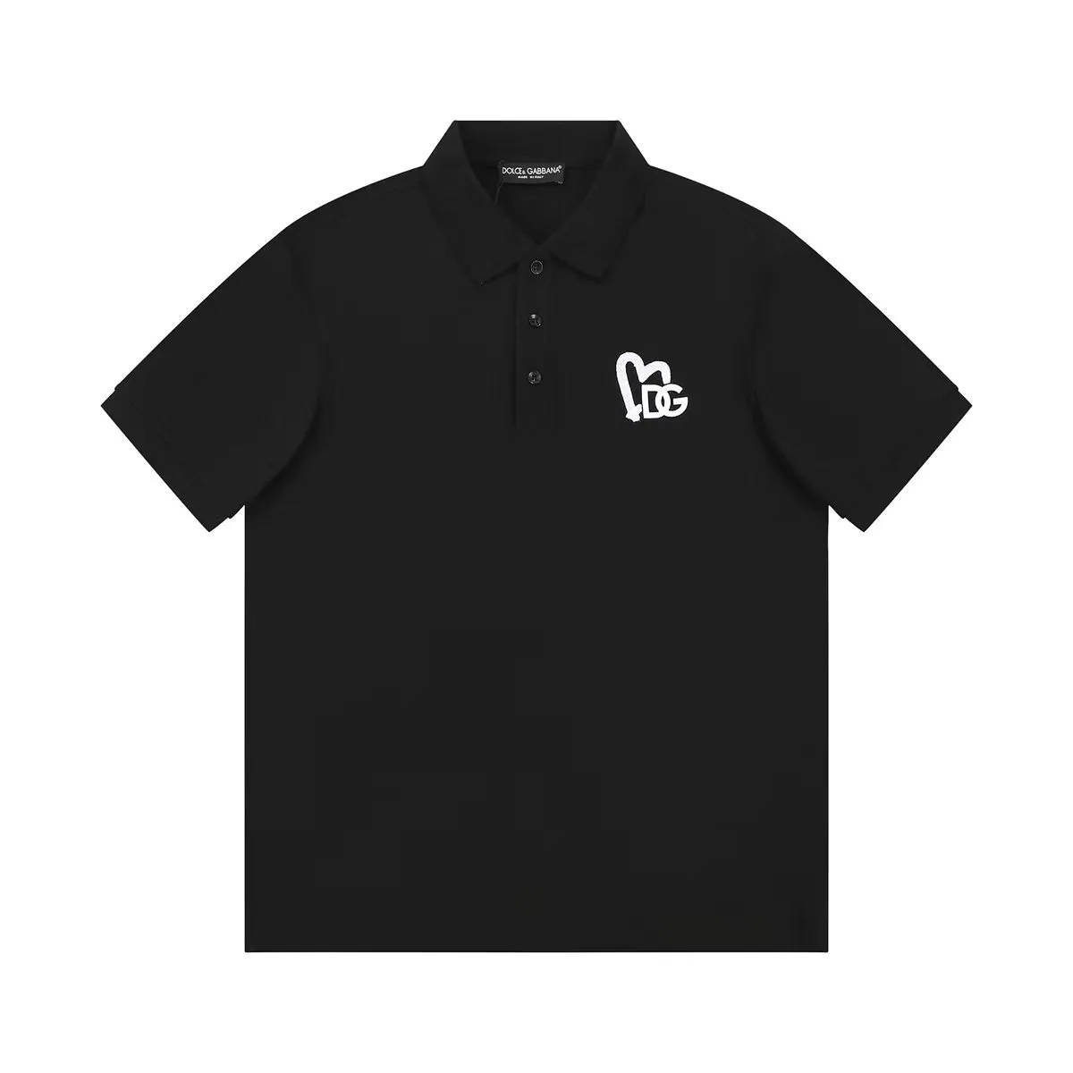 Dg 2025ss New Arrival logo Polo ！Classic ，Premium ！ ， ，Quality / ， ！ 100% 🦚 ， ，Breathable ， ！ Classic LOGO ， ，LOGO ， ， Classic ！ ， ， LOW ， Versatile Polo ！ ：Black White Size：s-xxl