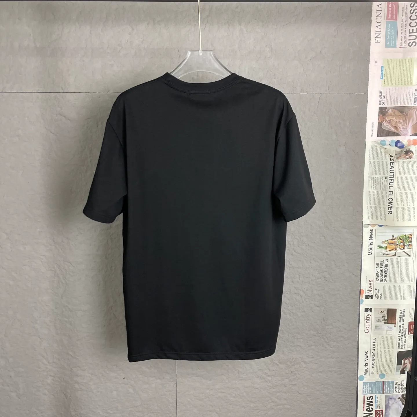C 03 25ss New Arrival logo 100% 32 1x 1 · · :Black White Size:S-XL