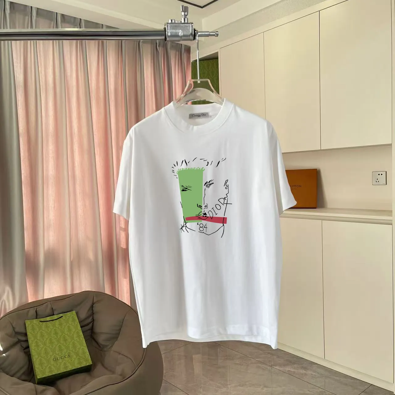 Dio 2025 New Arrival logo T g Same Style ：Black White Pink Blue Size: S M L XL XXL ​