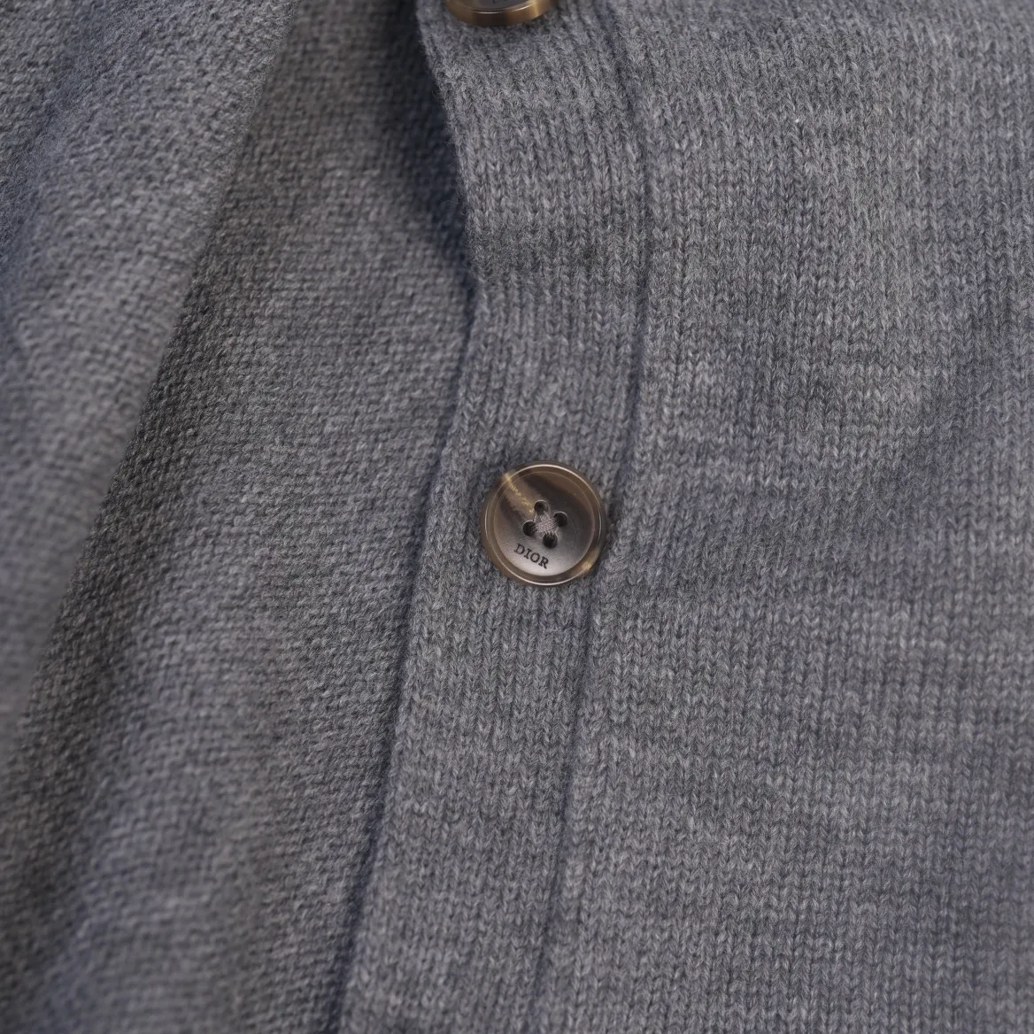 CD 24fw Breathable Sizes SML