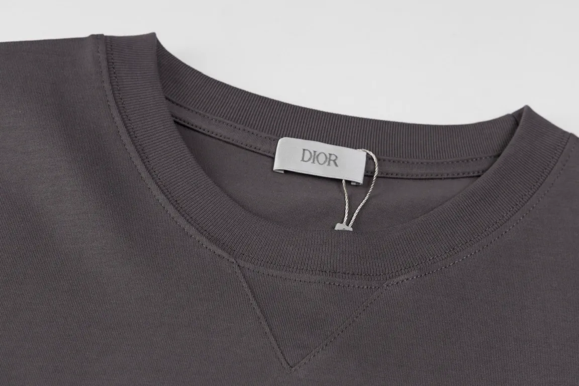 【 . Quality】 DIOR couture T 32 100% ( ) 1x 1 ( ) 1:1 1:1 ( ) ：8807# ：Black White Blue Gray Dark Gray Size：XS S M L