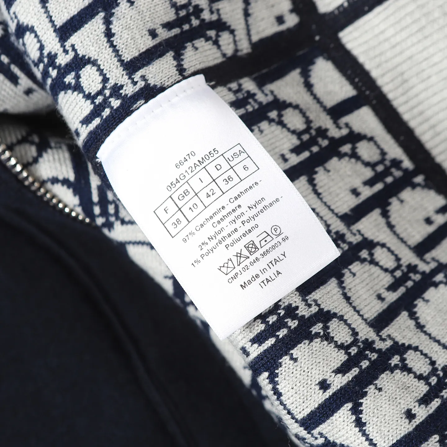 【Original Quality】 CD/ 24FW （Navy Blue ） ， ， 。 Blue ， Classic logo ， White ， 。 Dior ， 。 ， 。 ， 。 Dior ， Oblique ， 。 Series ， 。 ， Classic 。 Size:S/M/L/XL
