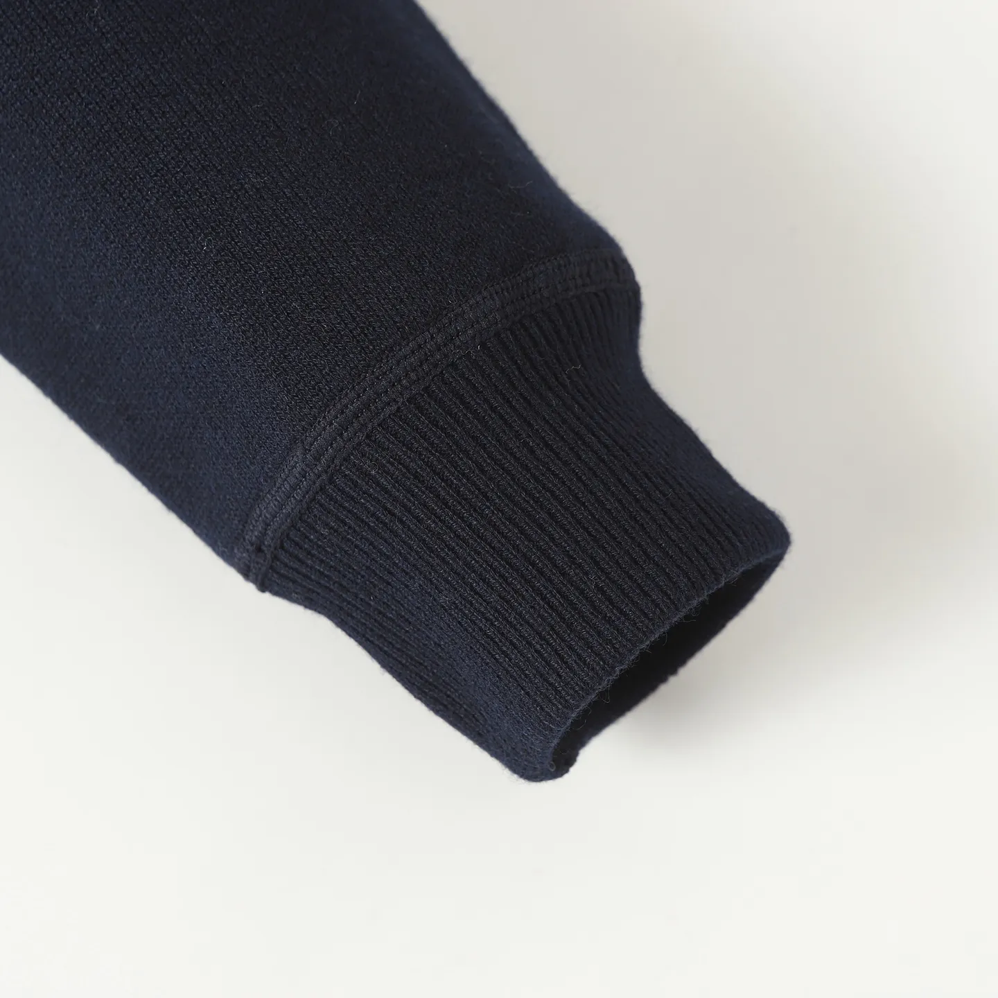 【Original Quality】 CD/ 24FW （Navy Blue ） ， ， 。 Blue ， Classic logo ， White ， 。 Dior ， 。 ， 。 ， 。 Dior ， Oblique ， 。 Series ， 。 ， Classic 。 Size:S/M/L/XL