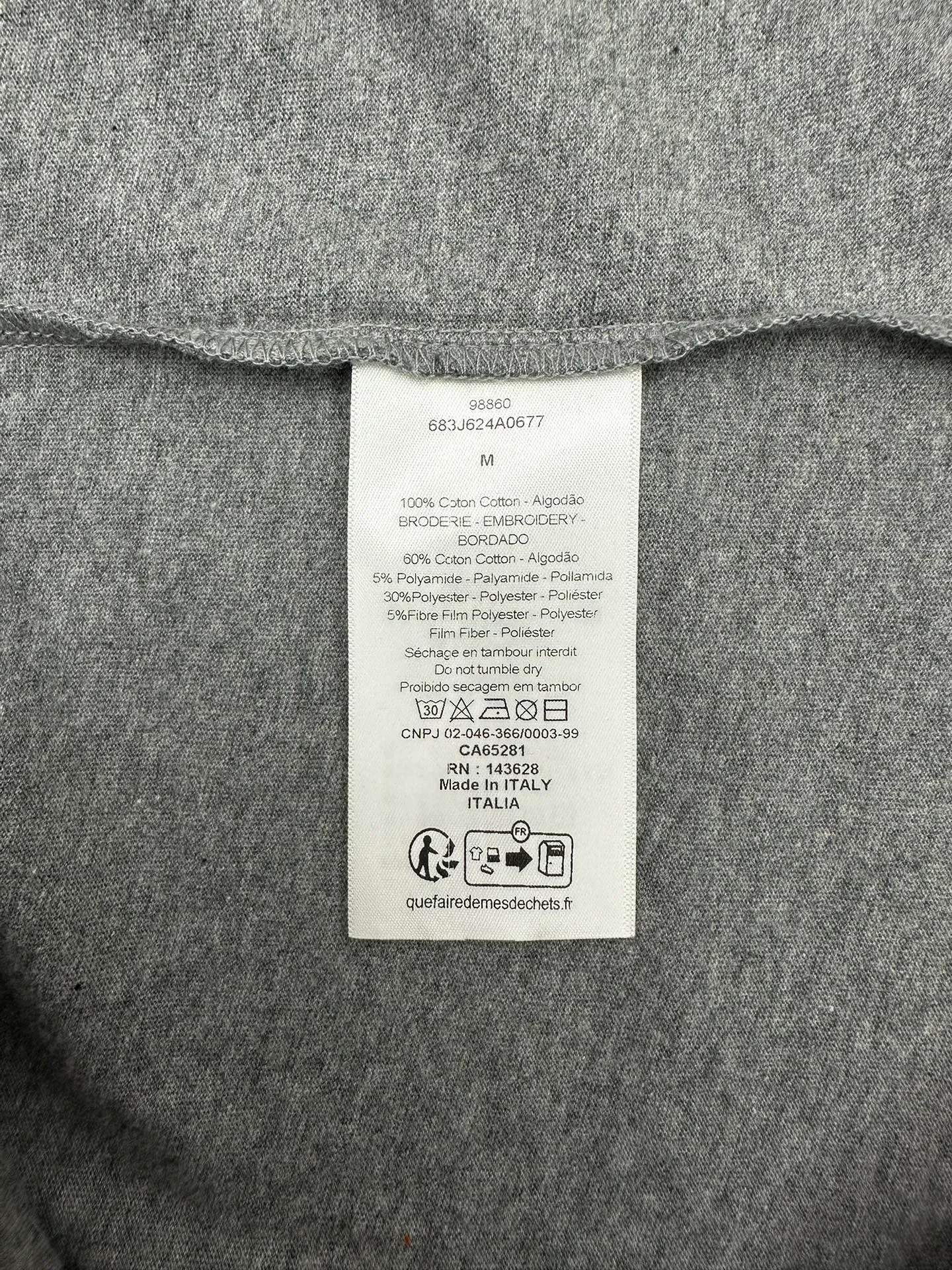 25ss New Arrival T Gray T Series ， ， ， 。 Gray ， Classic 。 Sizes：S.M.L.XL.