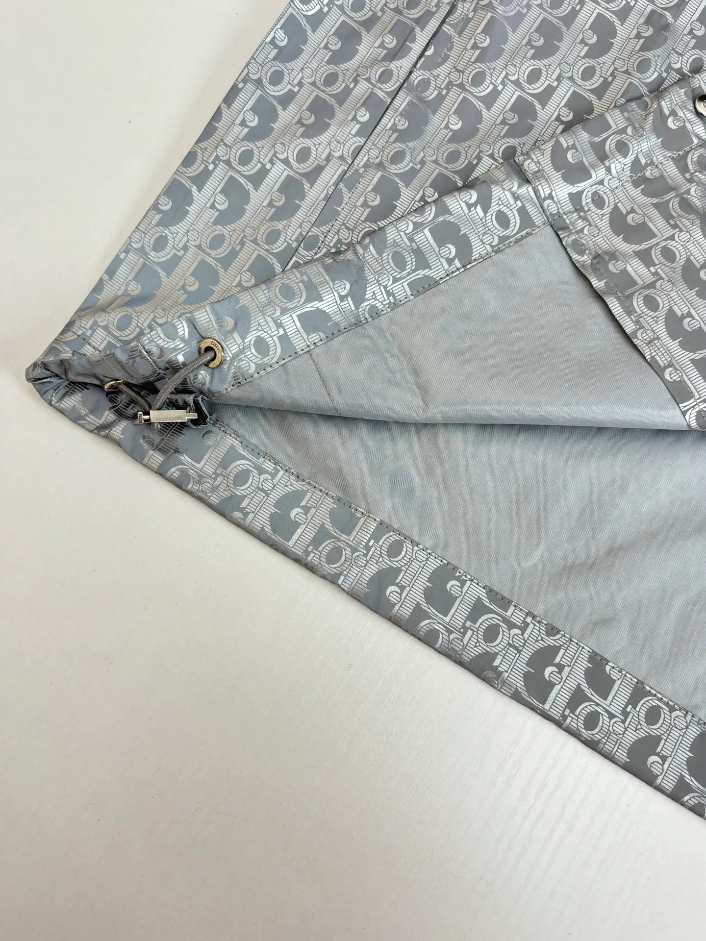 Dio 25FW Oblique Size：S/M/L/XL