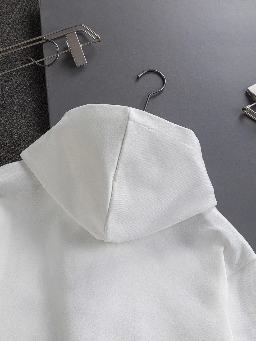 DIOR Dior CD S-XL DIOR 25SS Classic 🪡 ，D ， ， Black White ， D LOGO ， logo ， ！ ， Classic ！！ 47 ， ， Dior ！ ， ， ， Breathable ~ ！！ ：Black White Size：S-XL ： S： 51- 56- 69 M： 52.5- 58- 71 L： 54- 60- 73 XL： 55.5- 62- 75