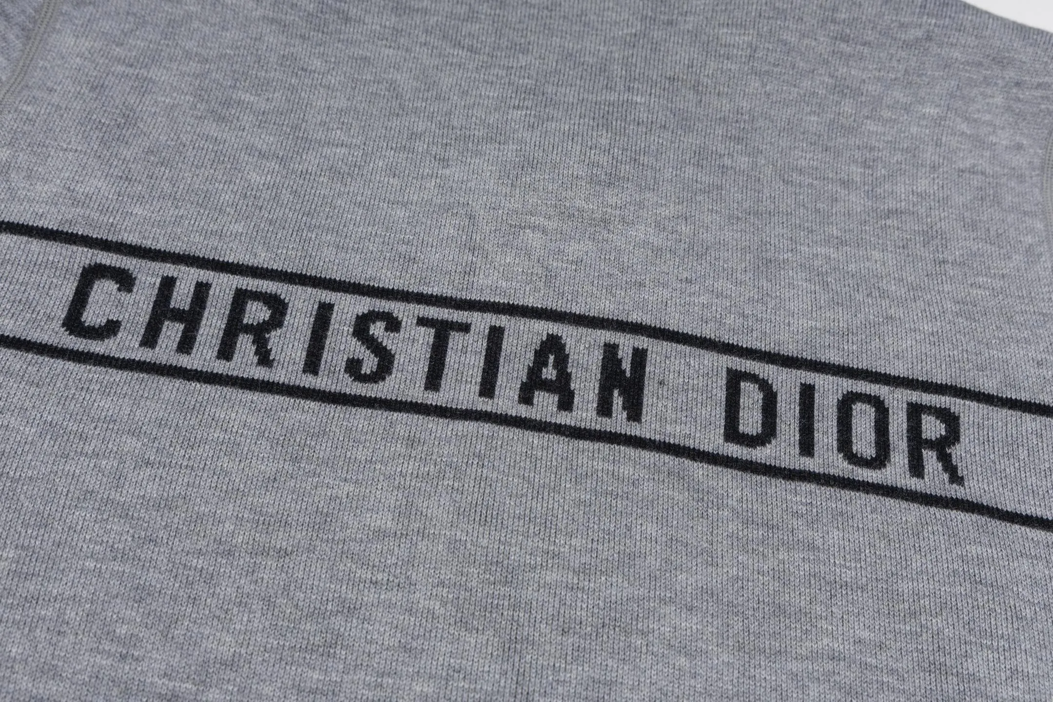 【 】 CD 25FW 31,000 ， ， 。 ， ： Gray， Oblique ， Cistian ， 。 ， ， 。 ， 。 ， 。 。 ， 。 Size:S/M/L/XL/XXL
