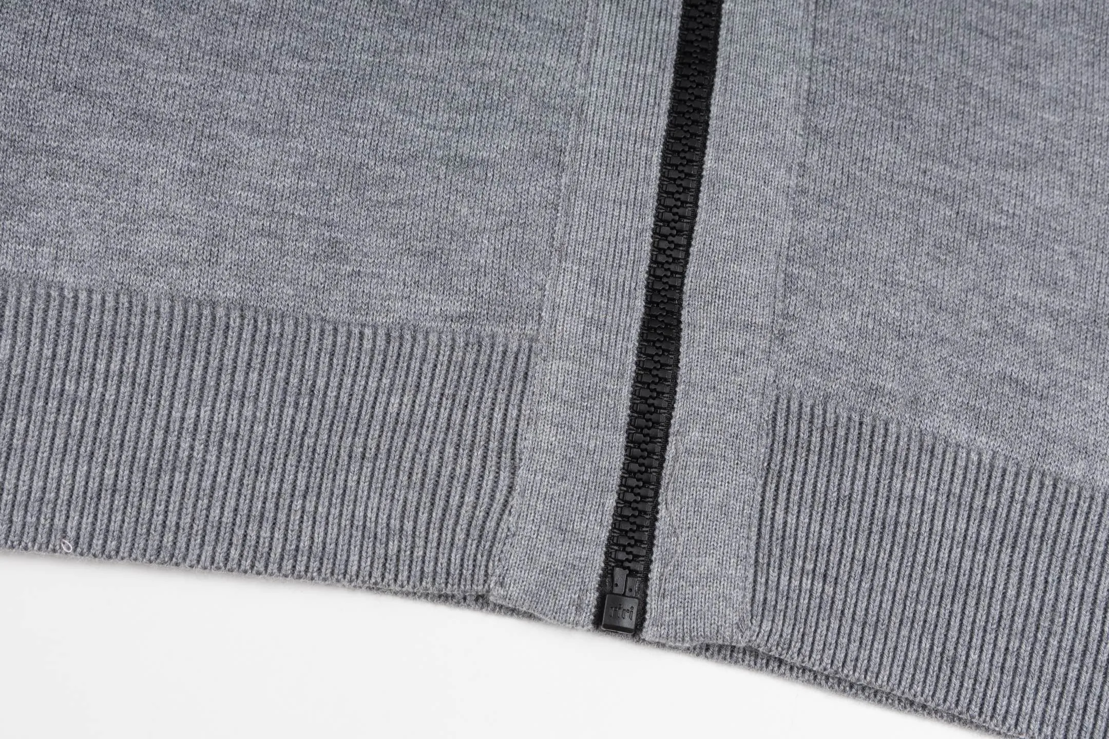 【 】 CD 25FW 31,000 ， ， 。 ， ： Gray， Oblique ， Cistian ， 。 ， ， 。 ， 。 ， 。 。 ， 。 Size:S/M/L/XL/XXL
