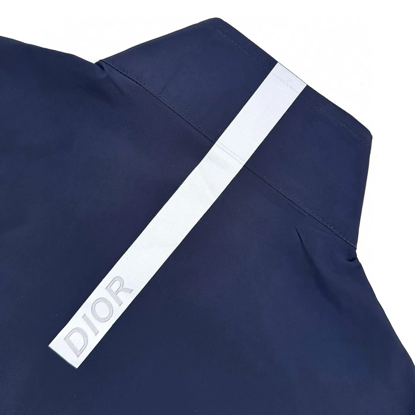 【 】 CD Diamond 15, ， Versatile Dior Diamond Dior ， CD Diamond ， ， 。 Size:50-52-54-56