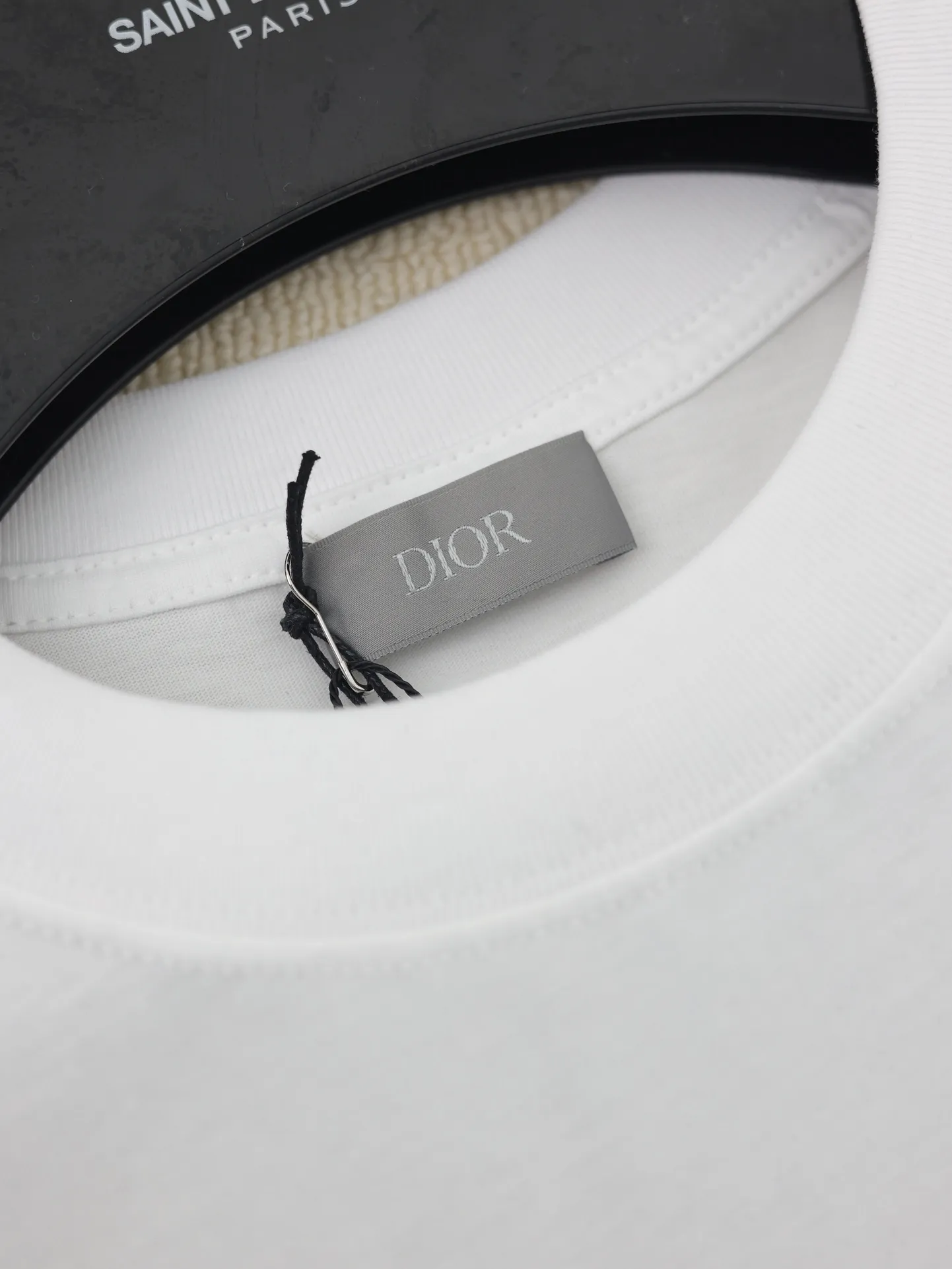 Dio 24New Arrival T 24 ， ， Quality 。 ， ， Size：S/M/L/XL